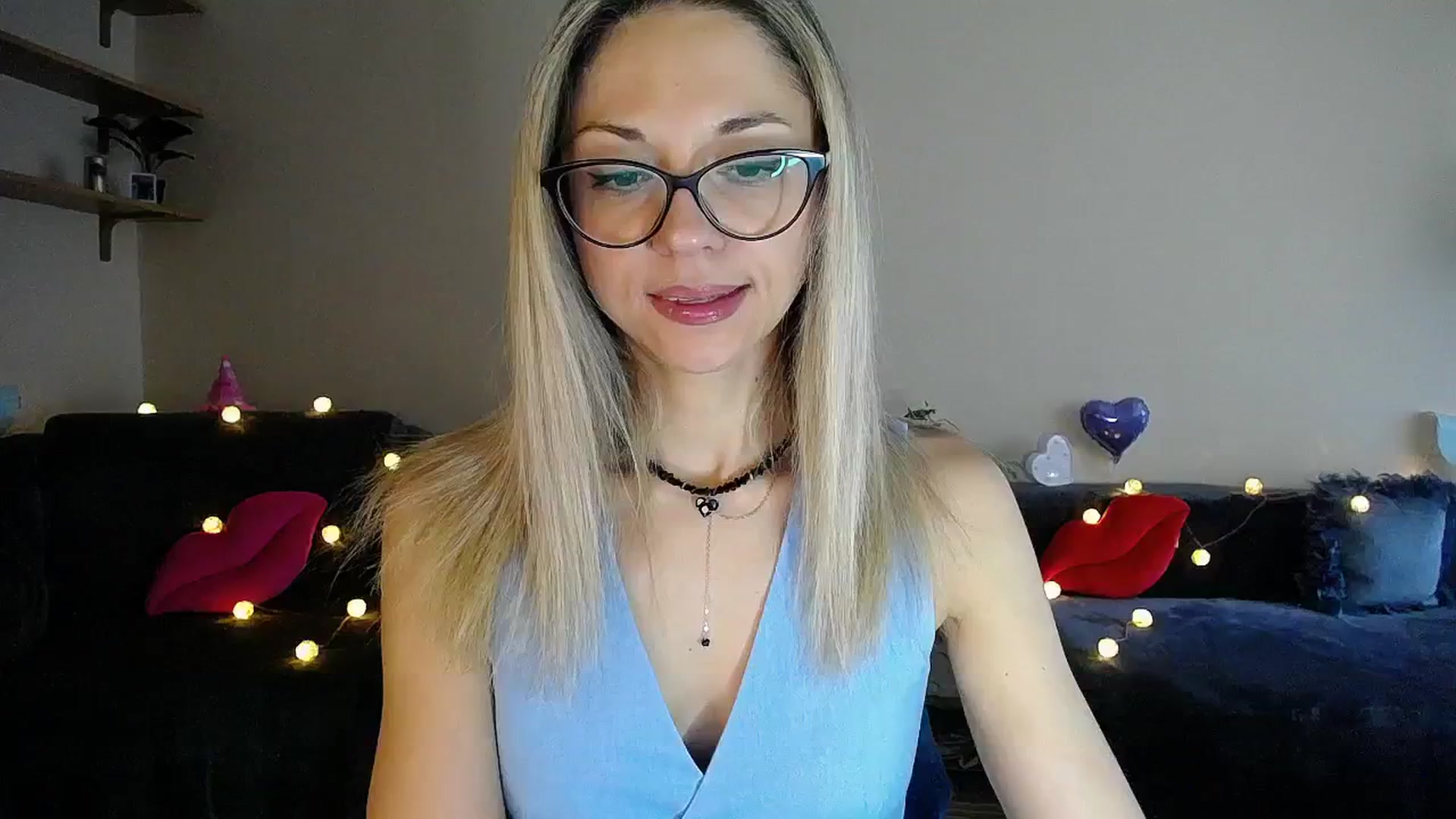 Gallery image thumbnail from Sunshine_alis's myfreecams stream on, 06/30/2025, 16:46 image 6 of 20