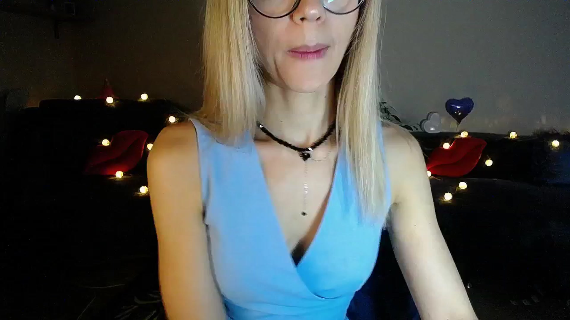 Gallery image thumbnail from Sunshine_alis's myfreecams stream on, 06/30/2025, 18:31 image 15 of 20