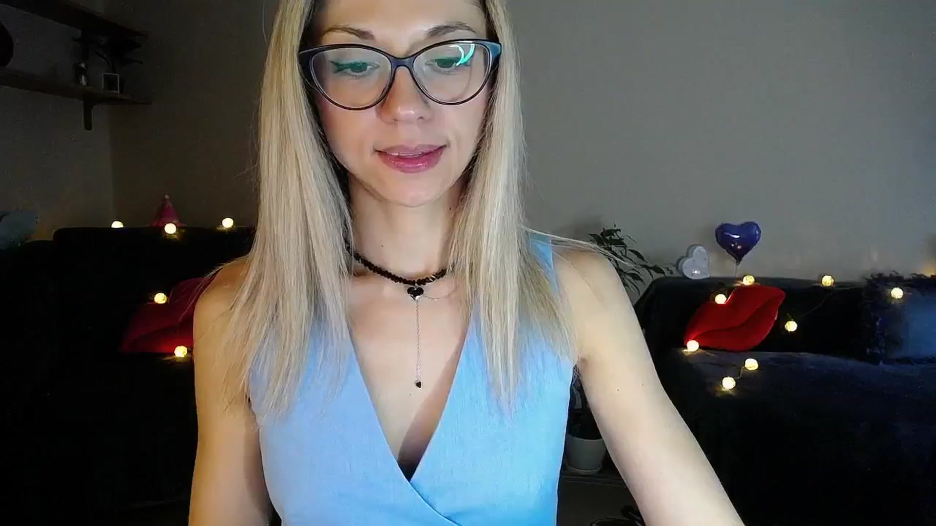 Gallery image thumbnail from Sunshine_alis's myfreecams stream on, 06/30/2025, 18:31 image 4 of 20