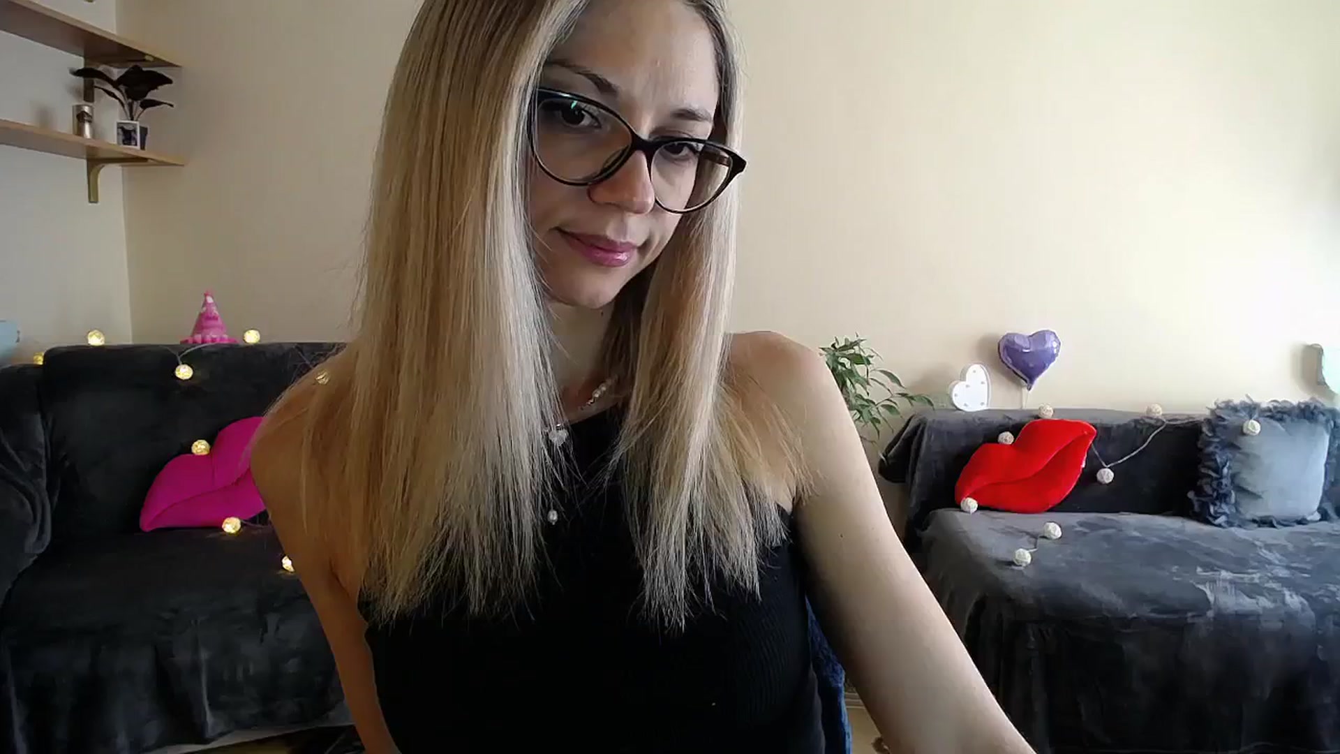 Gallery image thumbnail from Sunshine_alis's myfreecams stream on, 07/01/2025, 14:46 image 15 of 20
