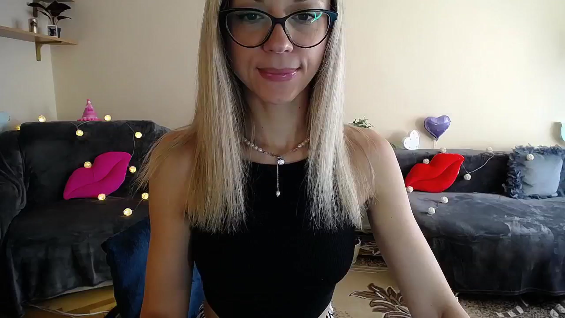 Gallery image thumbnail from Sunshine_alis's myfreecams stream on, 07/01/2025, 14:46 image 8 of 20