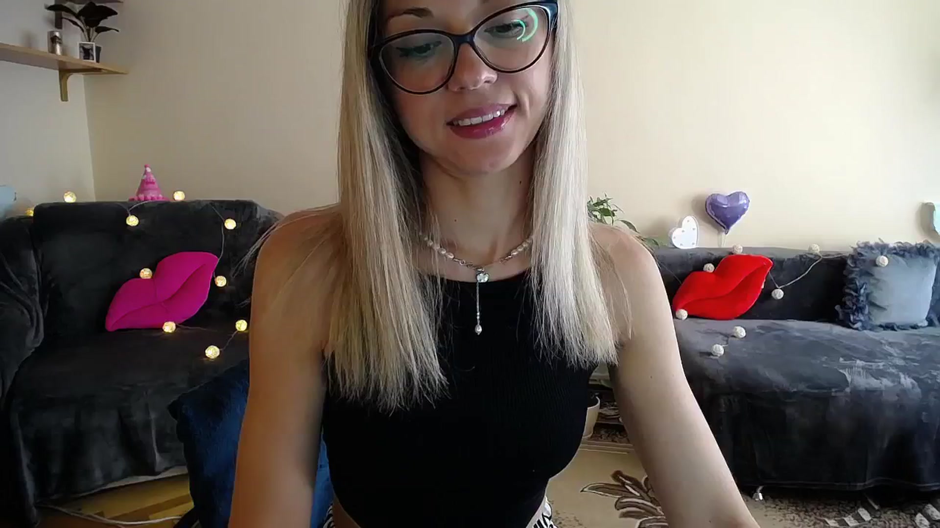Gallery image thumbnail from Sunshine_alis's myfreecams stream on, 07/01/2025, 14:46 image 9 of 20