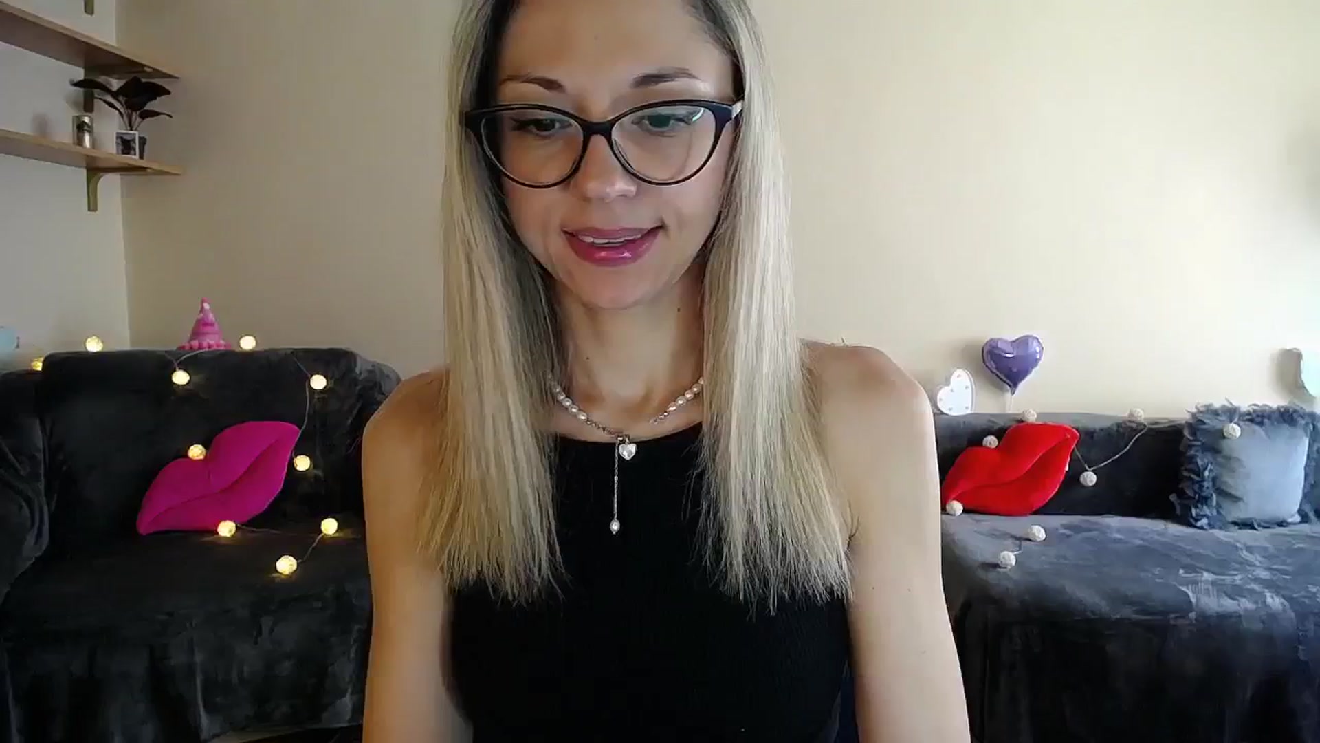 Gallery image thumbnail from Sunshine_alis's myfreecams stream on, 07/01/2025, 14:46 image 2 of 20