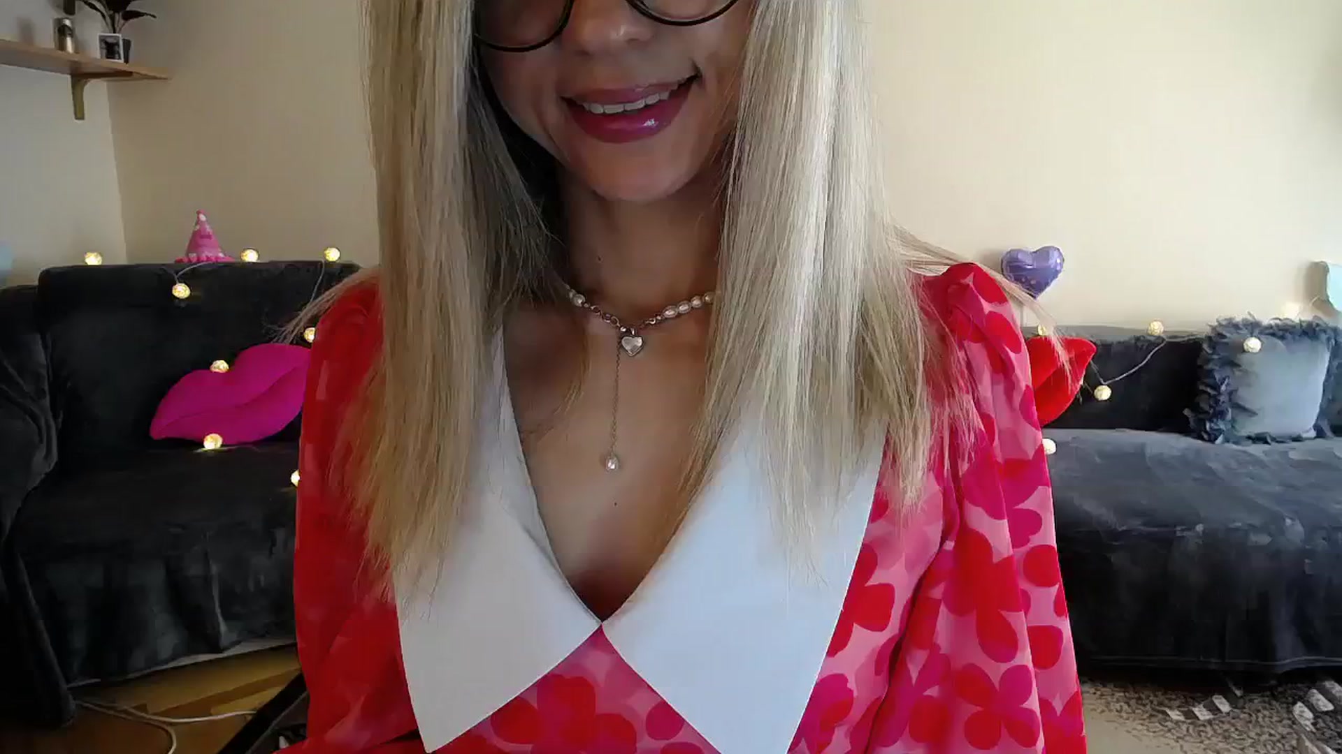 Gallery image thumbnail from Sunshine_alis's myfreecams stream on, 07/02/2025, 14:31 image 19 of 20