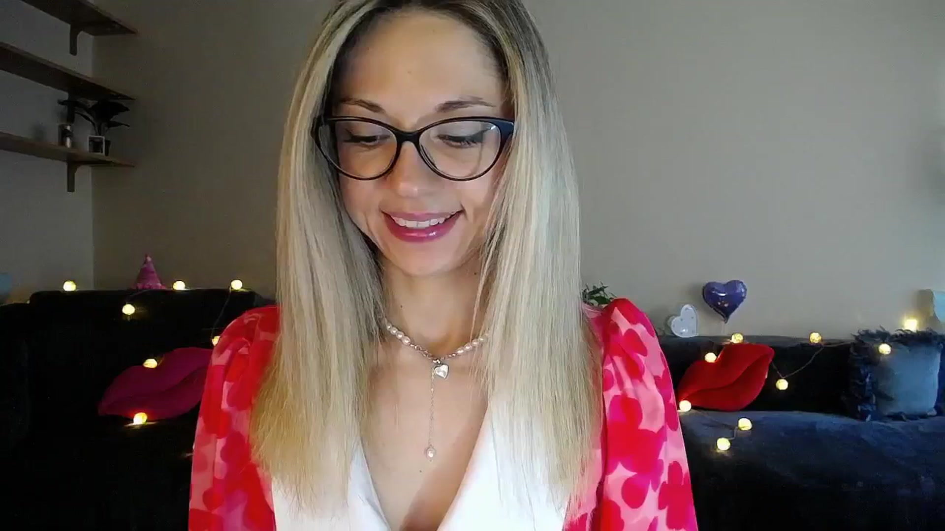 Gallery image thumbnail from Sunshine_alis's myfreecams stream on, 07/02/2025, 16:40 image 13 of 20