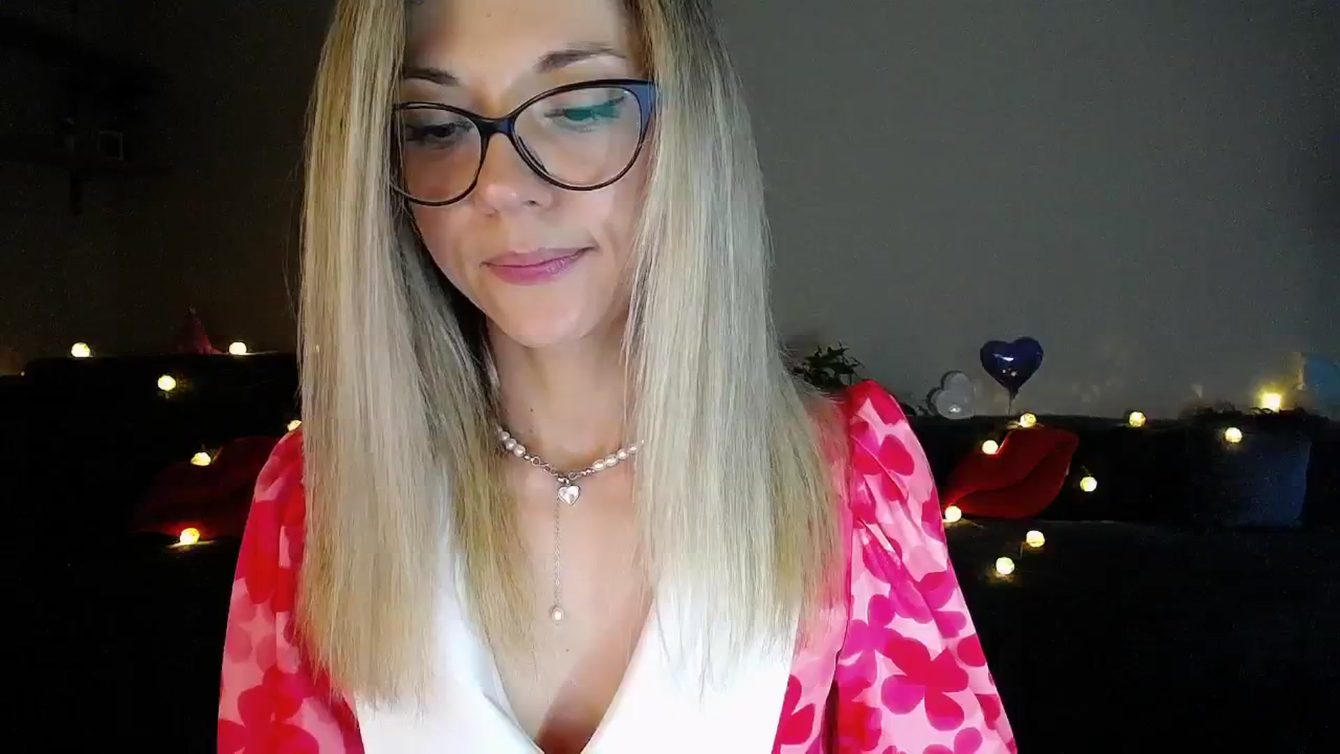Gallery image thumbnail from Sunshine_alis's myfreecams stream on, 07/02/2025, 18:20 image 18 of 20