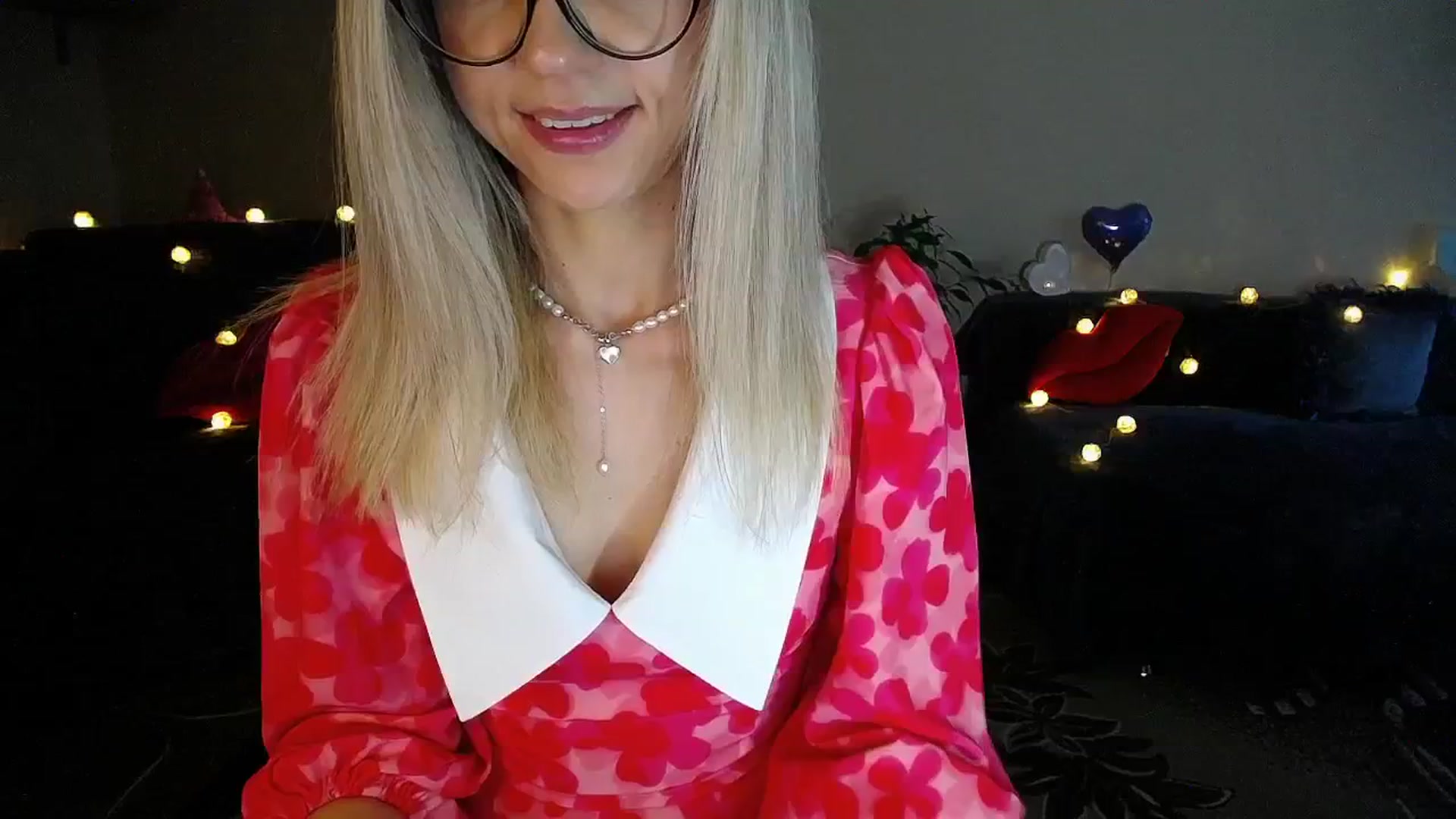 Gallery image thumbnail from Sunshine_alis's myfreecams stream on, 07/02/2025, 18:20 image 8 of 20