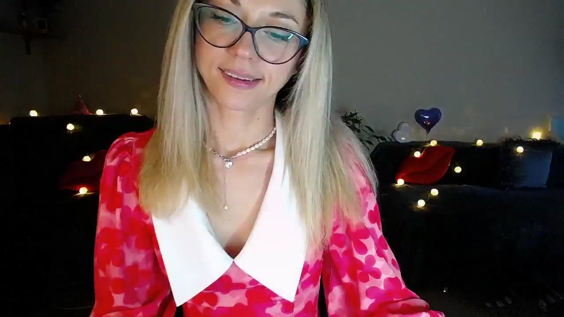 Gallery image thumbnail from Sunshine_alis's myfreecams stream on, 07/02/2025, 18:20 image 15 of 20