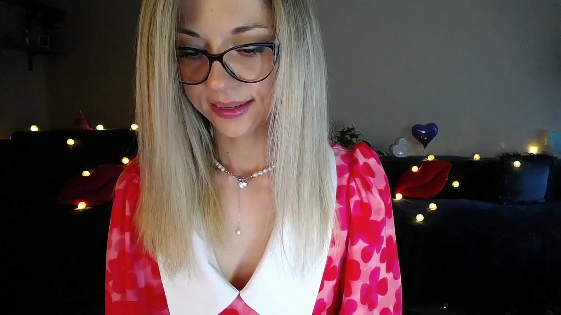 Gallery image thumbnail from Sunshine_alis's myfreecams stream on, 07/02/2025, 18:20 image 5 of 20