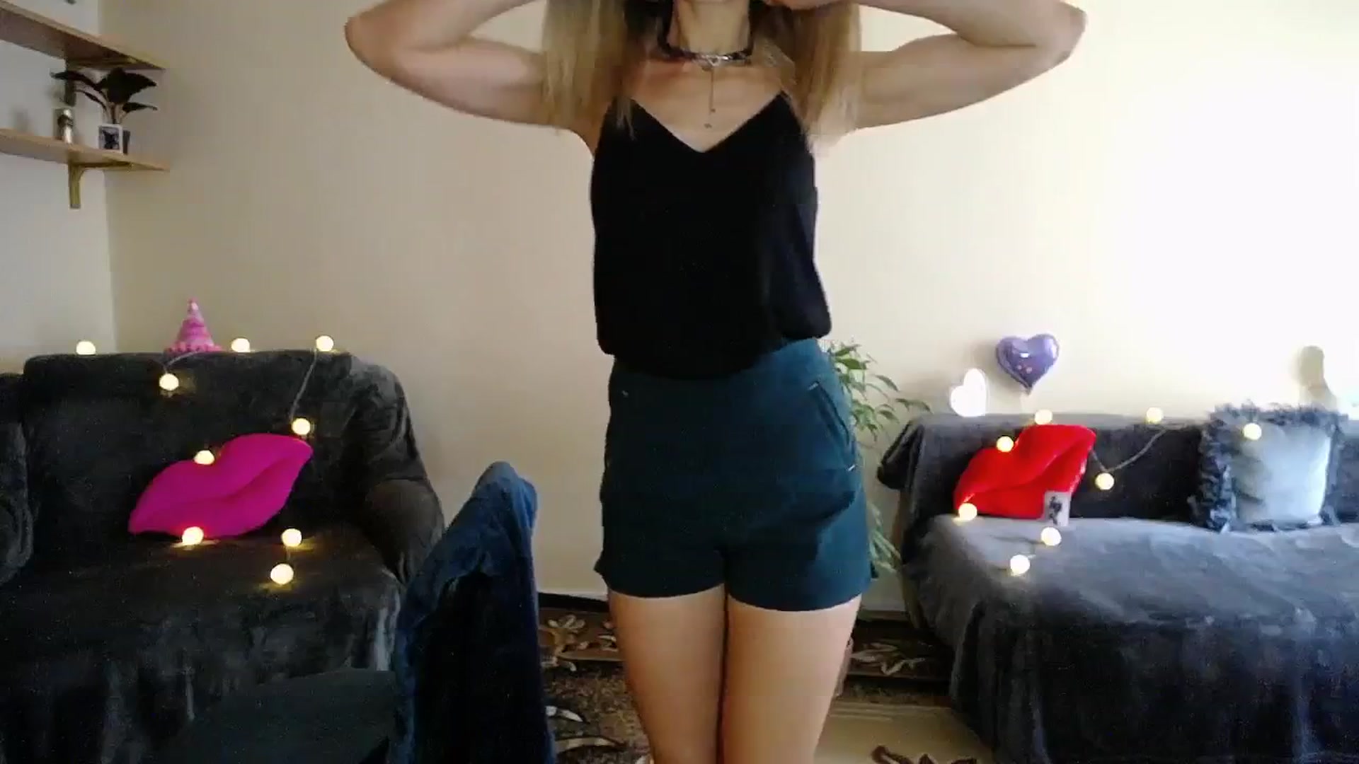 Gallery image thumbnail from Sunshine_alis's myfreecams stream on, 07/04/2025, 14:03 image 16 of 20