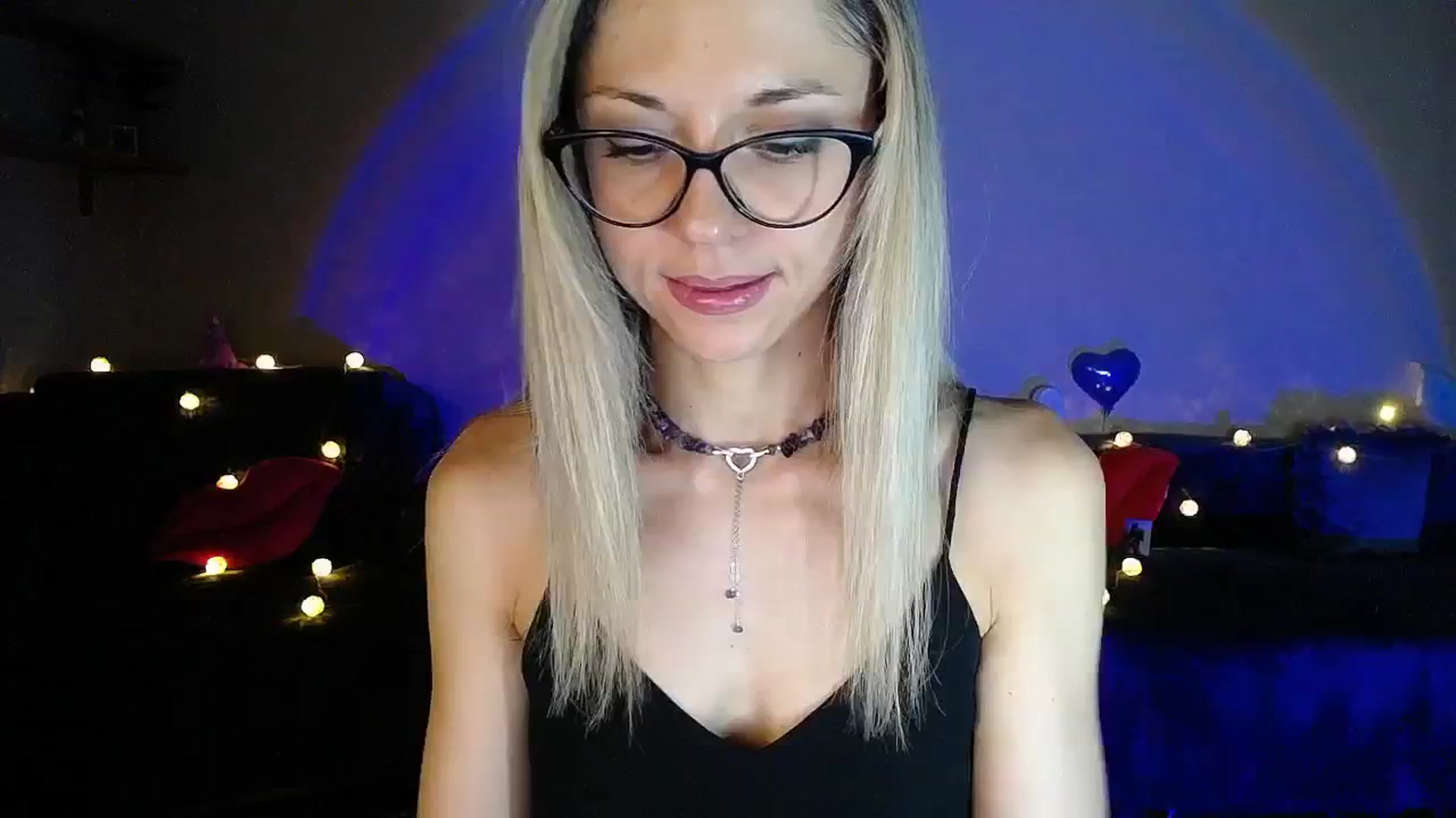 Gallery image thumbnail from Sunshine_alis's myfreecams stream on, 07/04/2025, 19:04 image 8 of 20