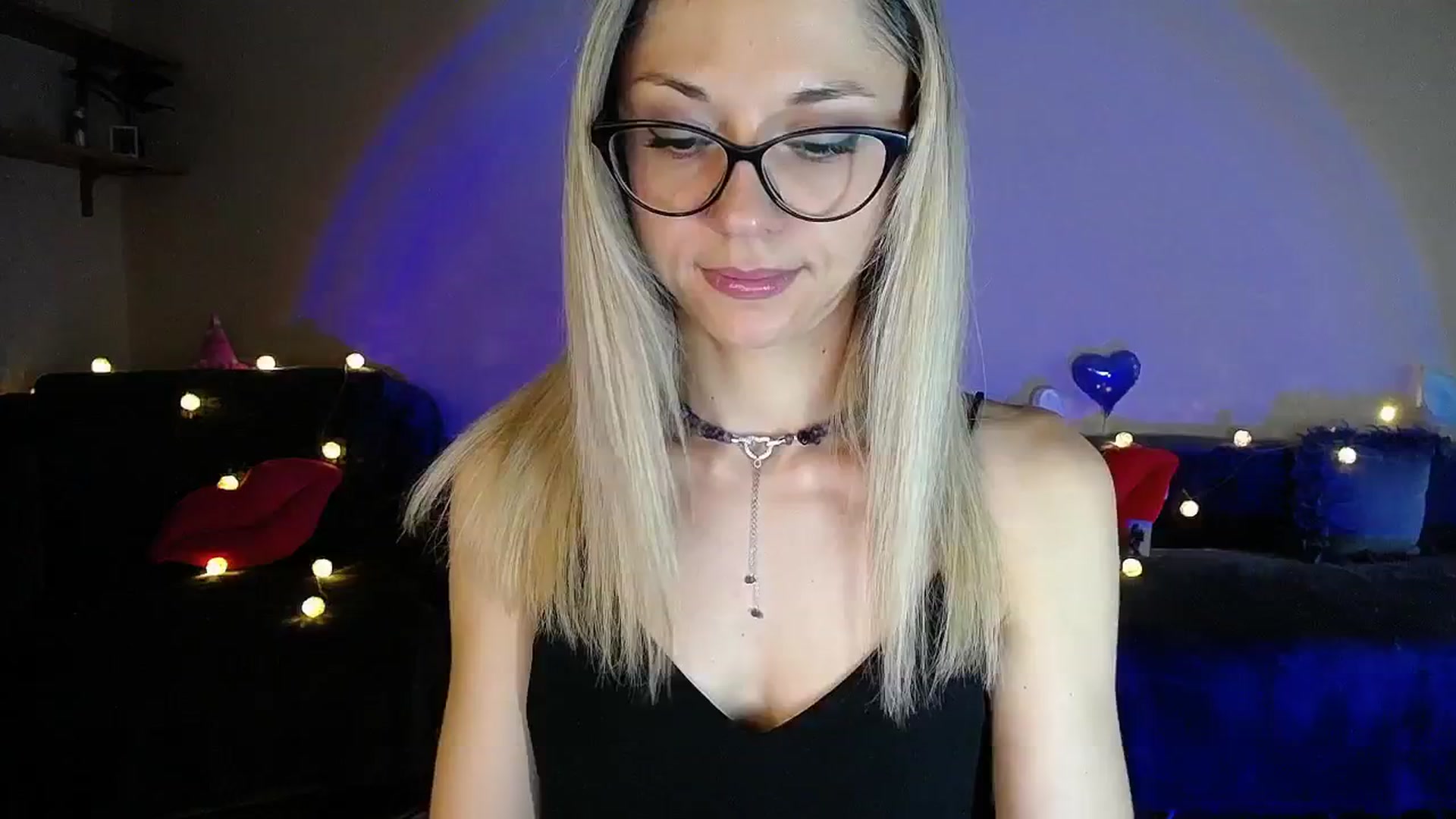 Gallery image thumbnail from Sunshine_alis's myfreecams stream on, 07/04/2025, 19:04 image 2 of 20