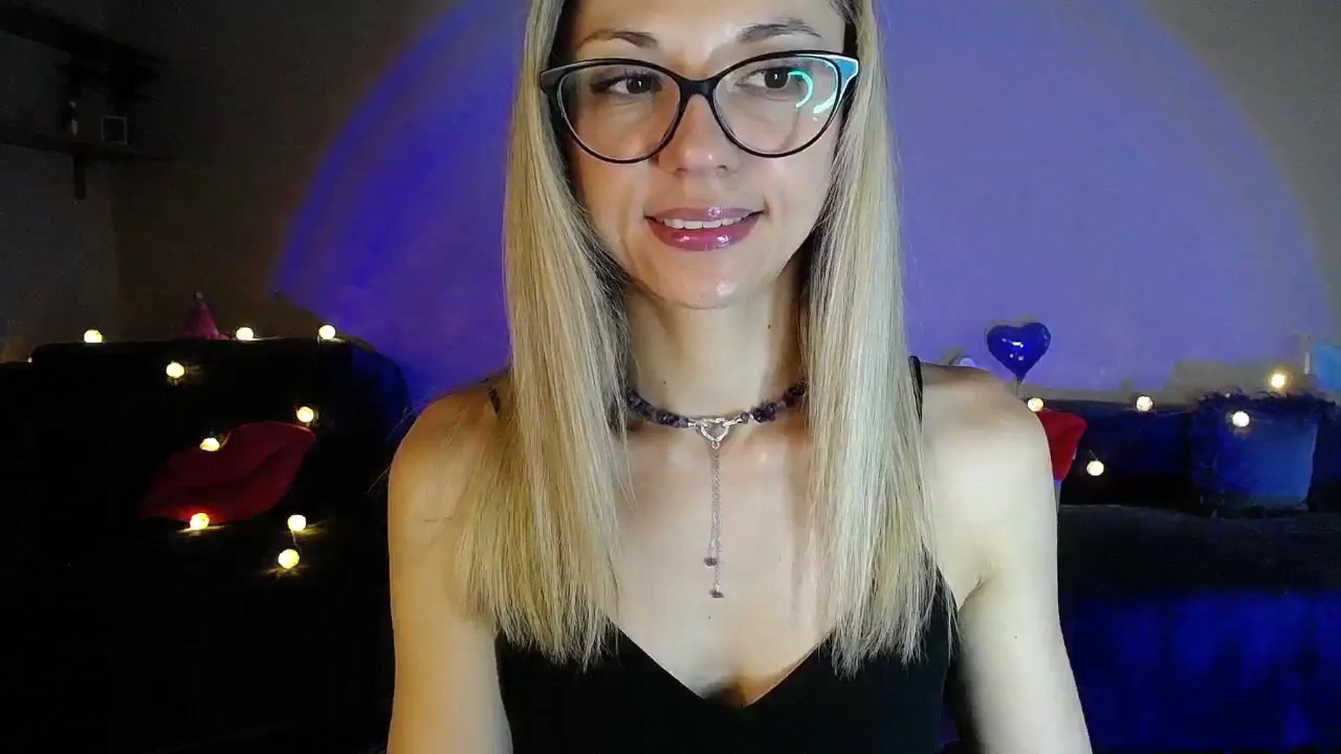 Gallery image thumbnail from Sunshine_alis's myfreecams stream on, 07/04/2025, 19:04 image 3 of 20