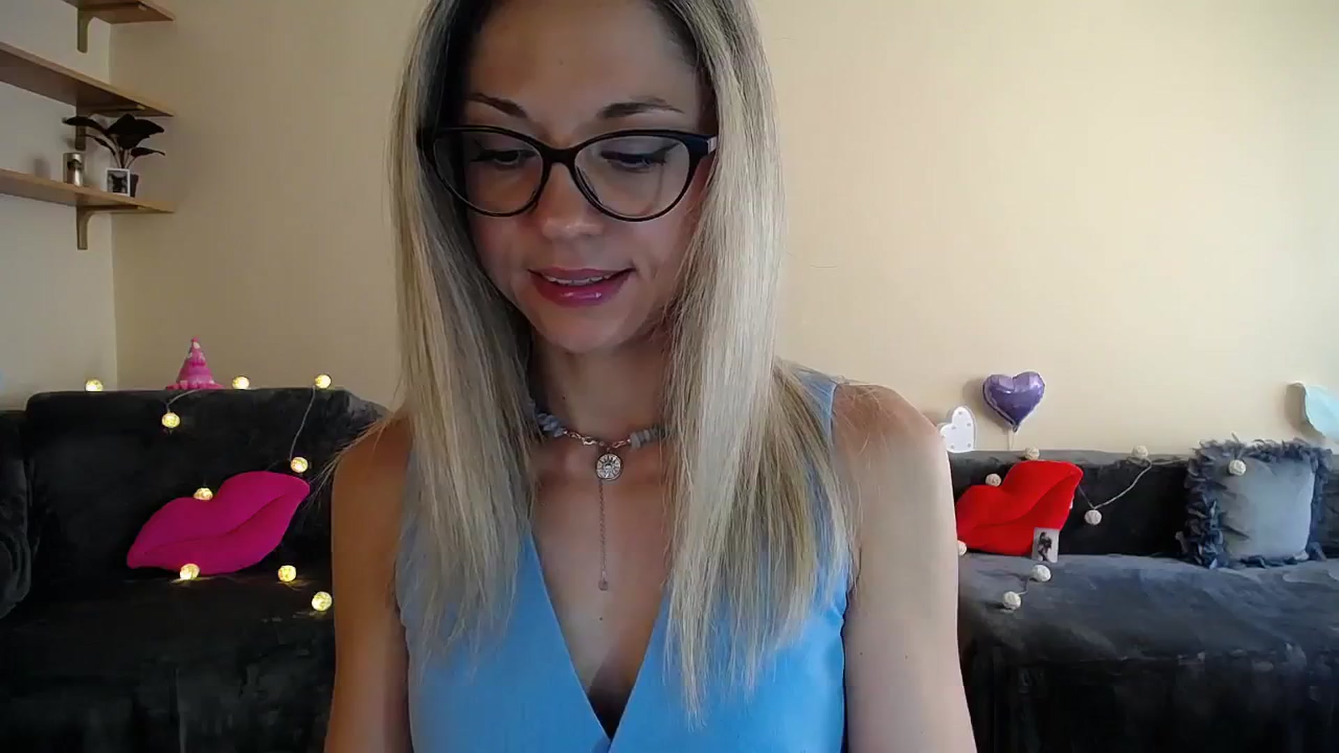 Gallery image thumbnail from Sunshine_alis's myfreecams stream on, 07/08/2025, 15:58 image 6 of 20