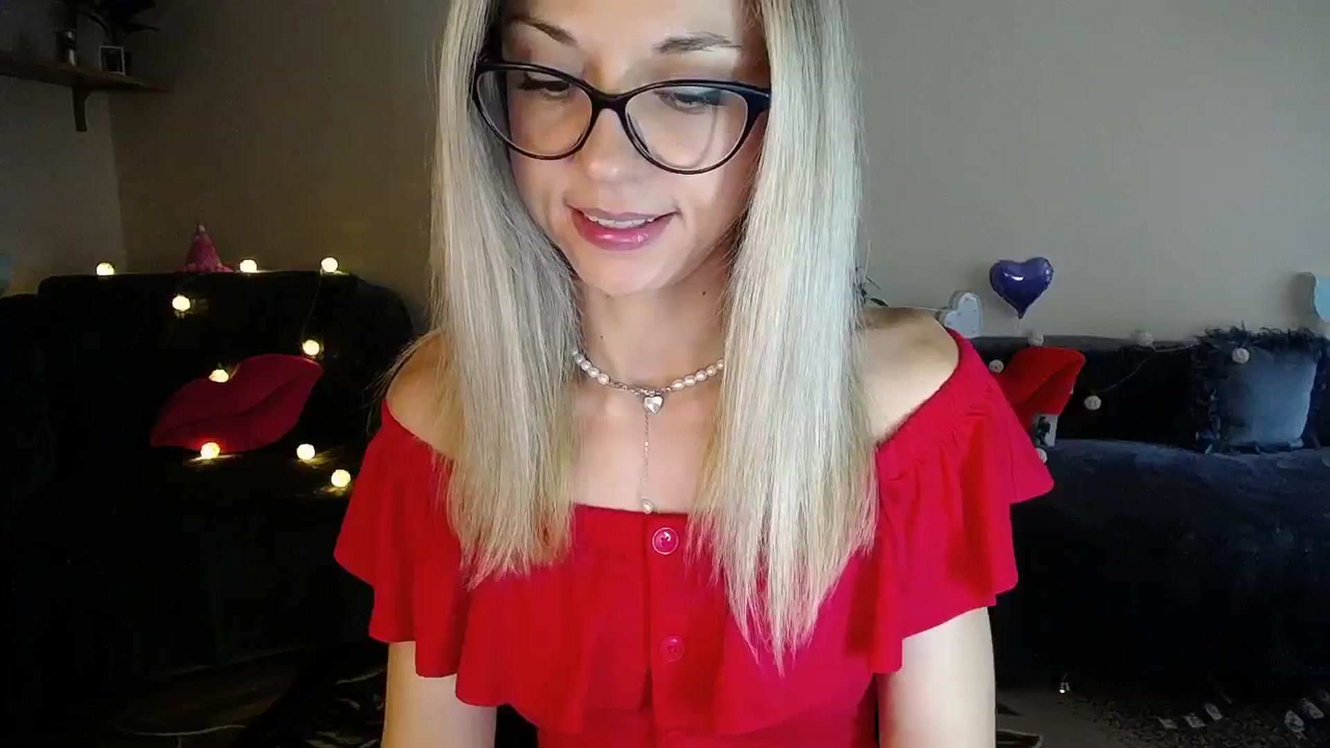 Gallery image thumbnail from Sunshine_alis's myfreecams stream on, 07/09/2025, 17:01 image 1 of 20