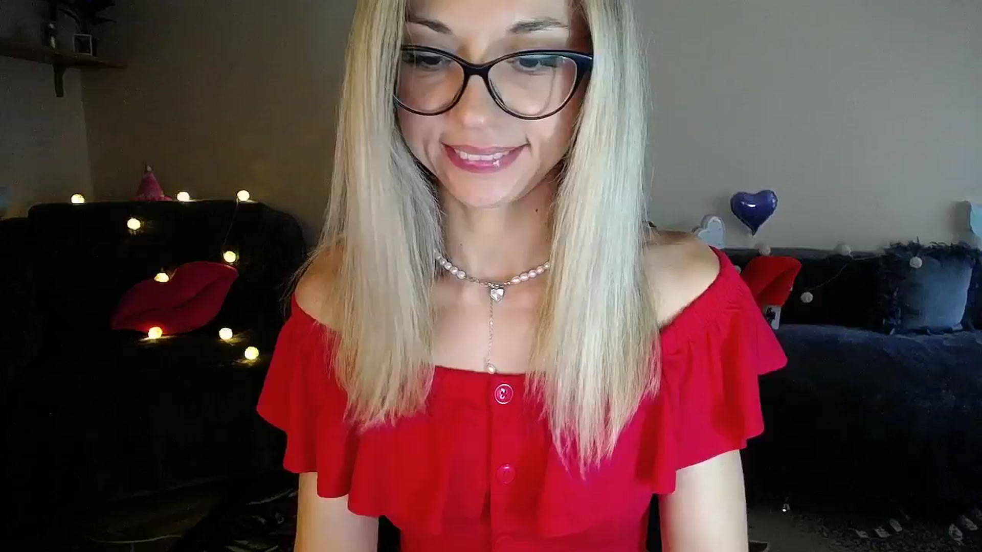 Gallery image thumbnail from Sunshine_alis's myfreecams stream on, 07/09/2025, 17:01 image 2 of 20