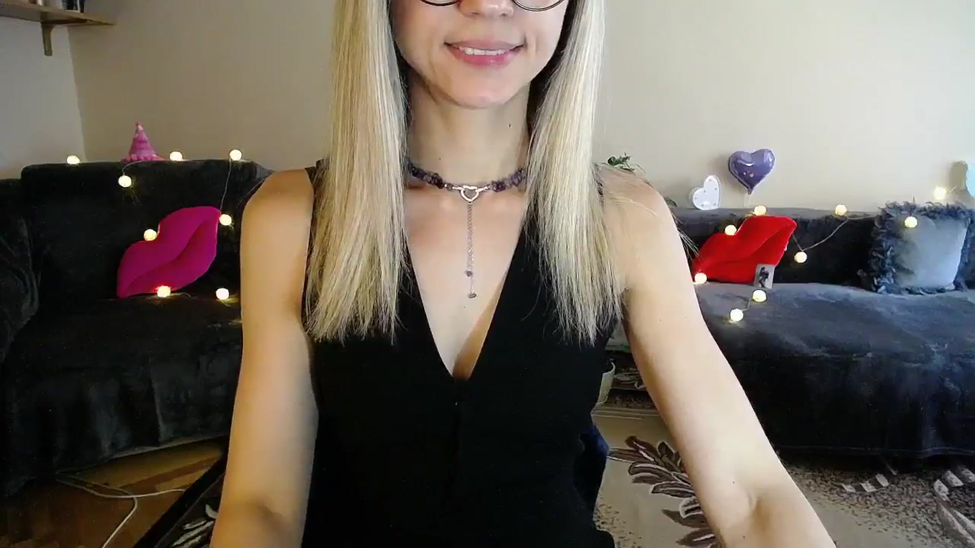 Gallery image thumbnail from Sunshine_alis's myfreecams stream on, 07/11/2025, 16:00 image 19 of 20