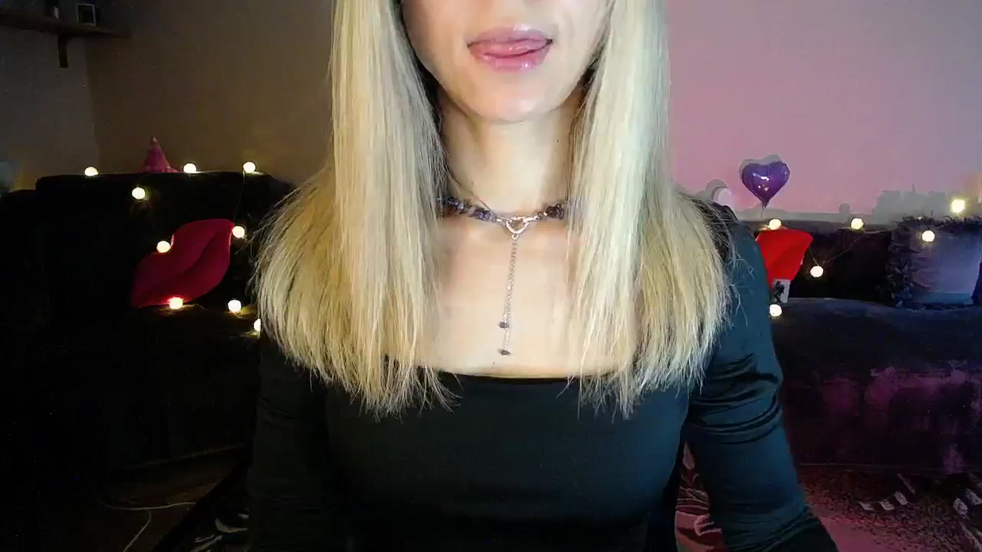 Gallery image thumbnail from Sunshine_alis's myfreecams stream on, 07/16/2025, 18:09 image 11 of 20