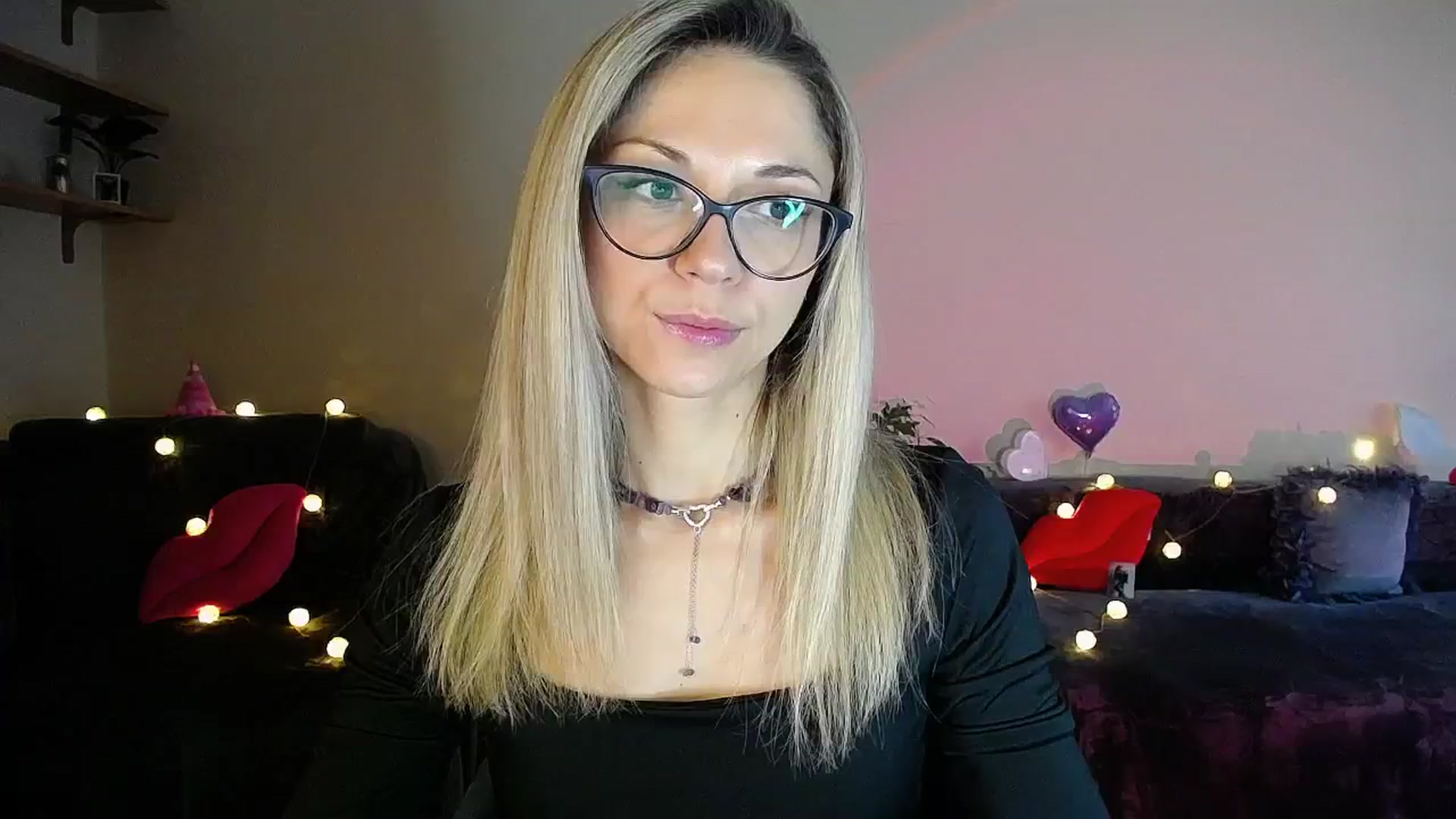Gallery image thumbnail from Sunshine_alis's myfreecams stream on, 07/16/2025, 18:09 image 3 of 20