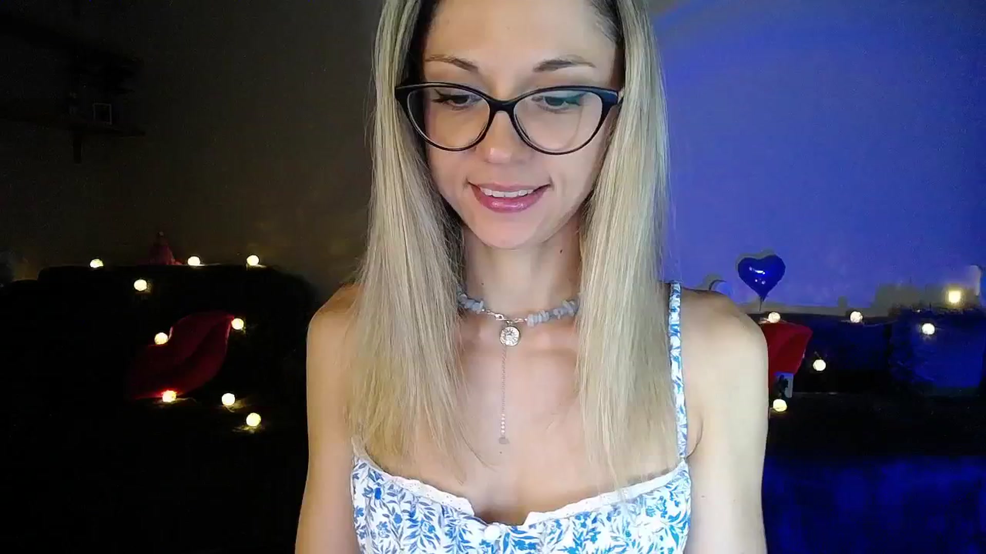 Gallery image thumbnail from Sunshine_alis's myfreecams stream on, 07/17/2025, 18:46 image 4 of 20