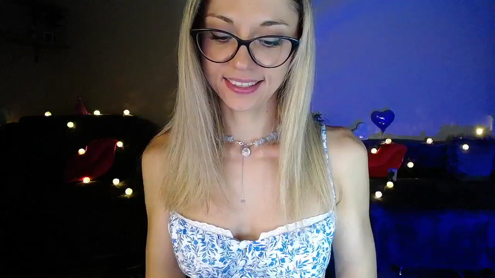 Gallery image thumbnail from Sunshine_alis's myfreecams stream on, 07/17/2025, 18:46 image 14 of 20