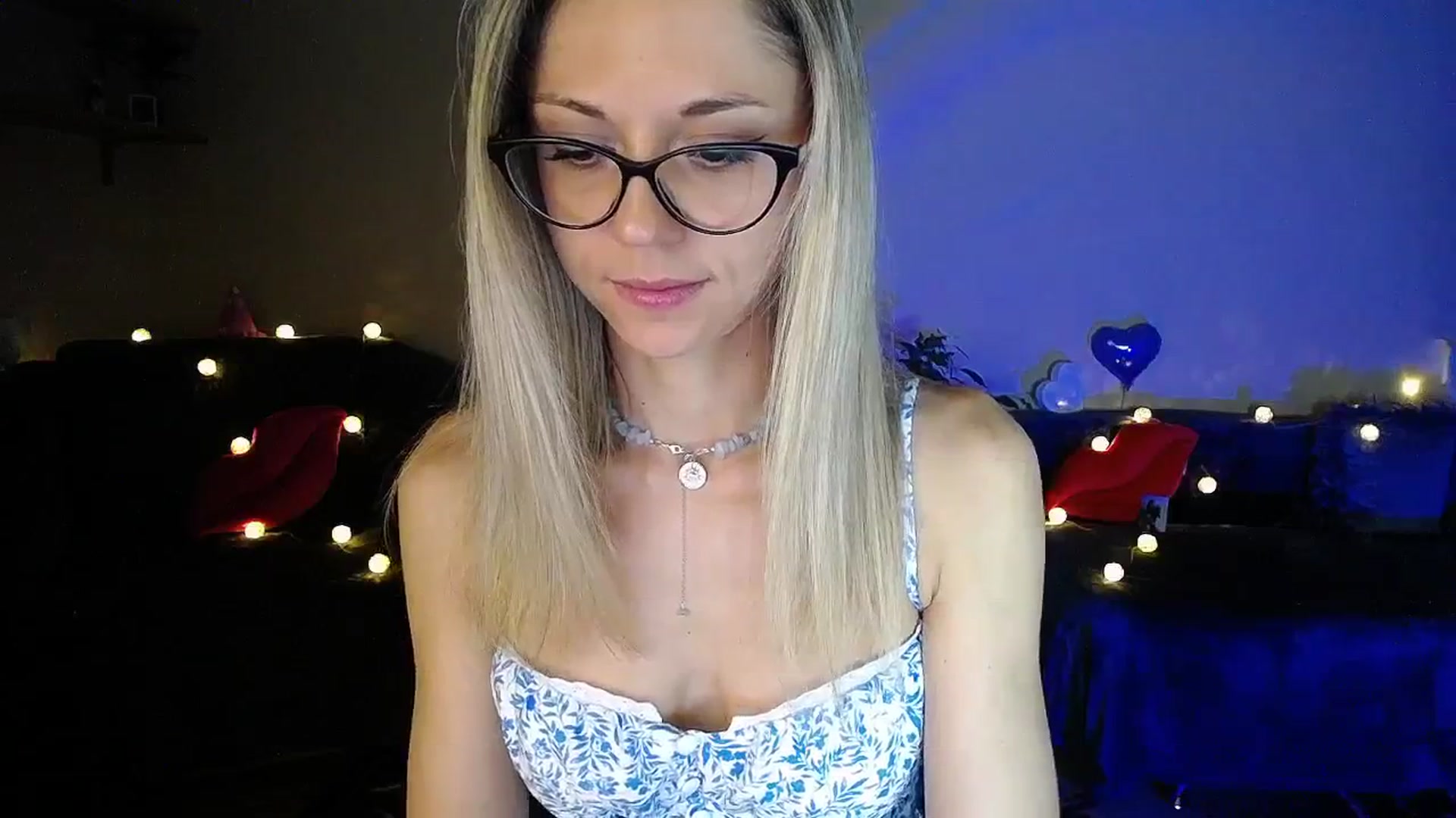 Gallery image thumbnail from Sunshine_alis's myfreecams stream on, 07/17/2025, 18:46 image 17 of 20