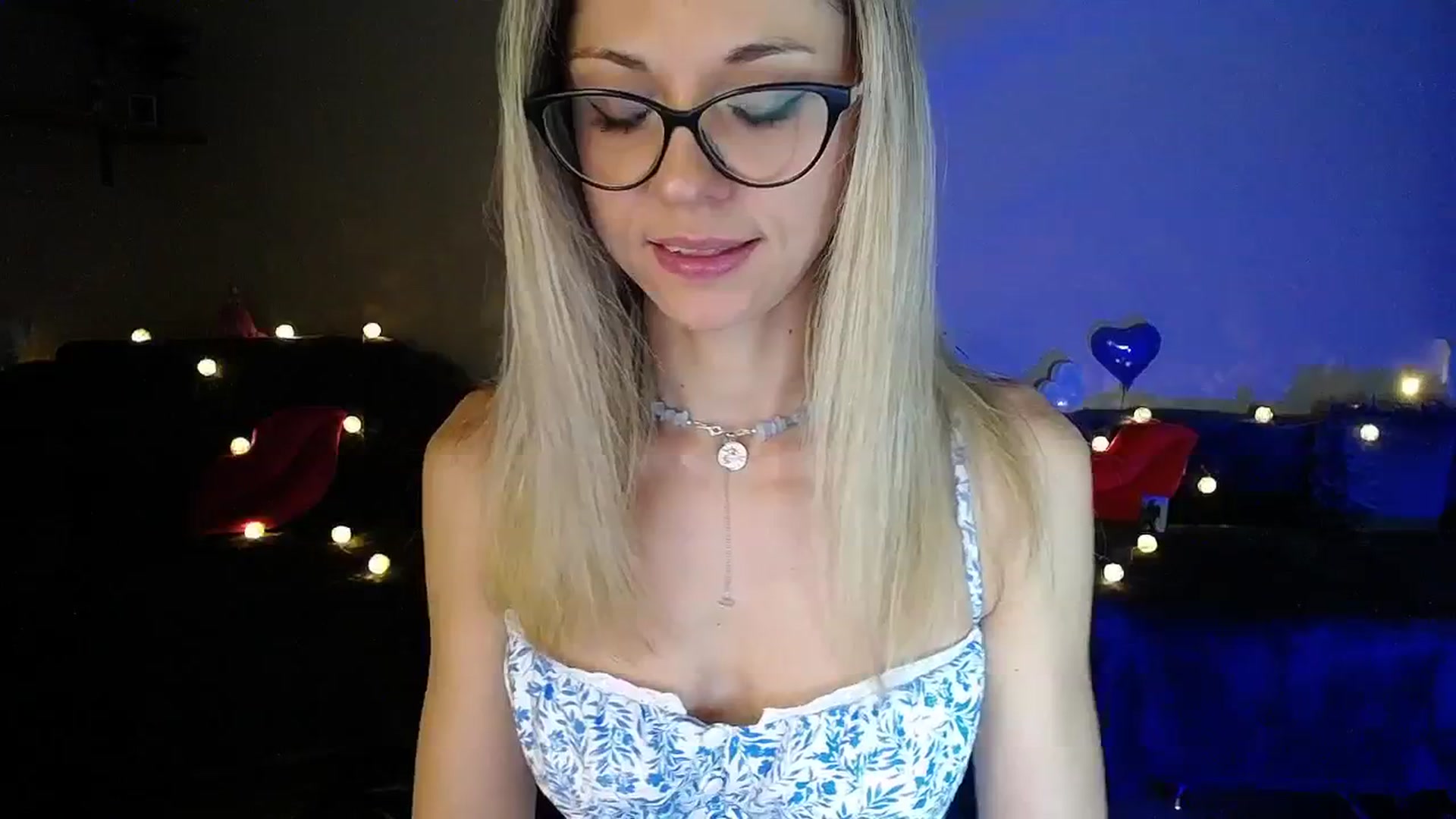 Gallery image thumbnail from Sunshine_alis's myfreecams stream on, 07/17/2025, 18:46 image 8 of 20