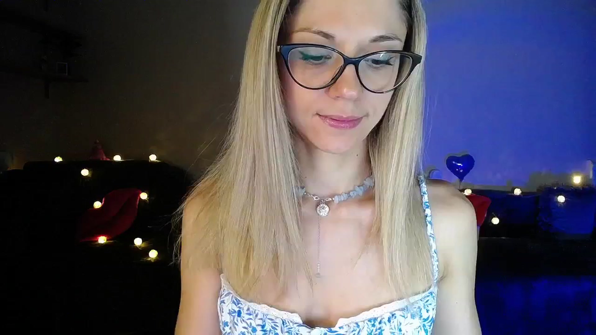 Gallery image thumbnail from Sunshine_alis's myfreecams stream on, 07/17/2025, 18:46 image 5 of 20