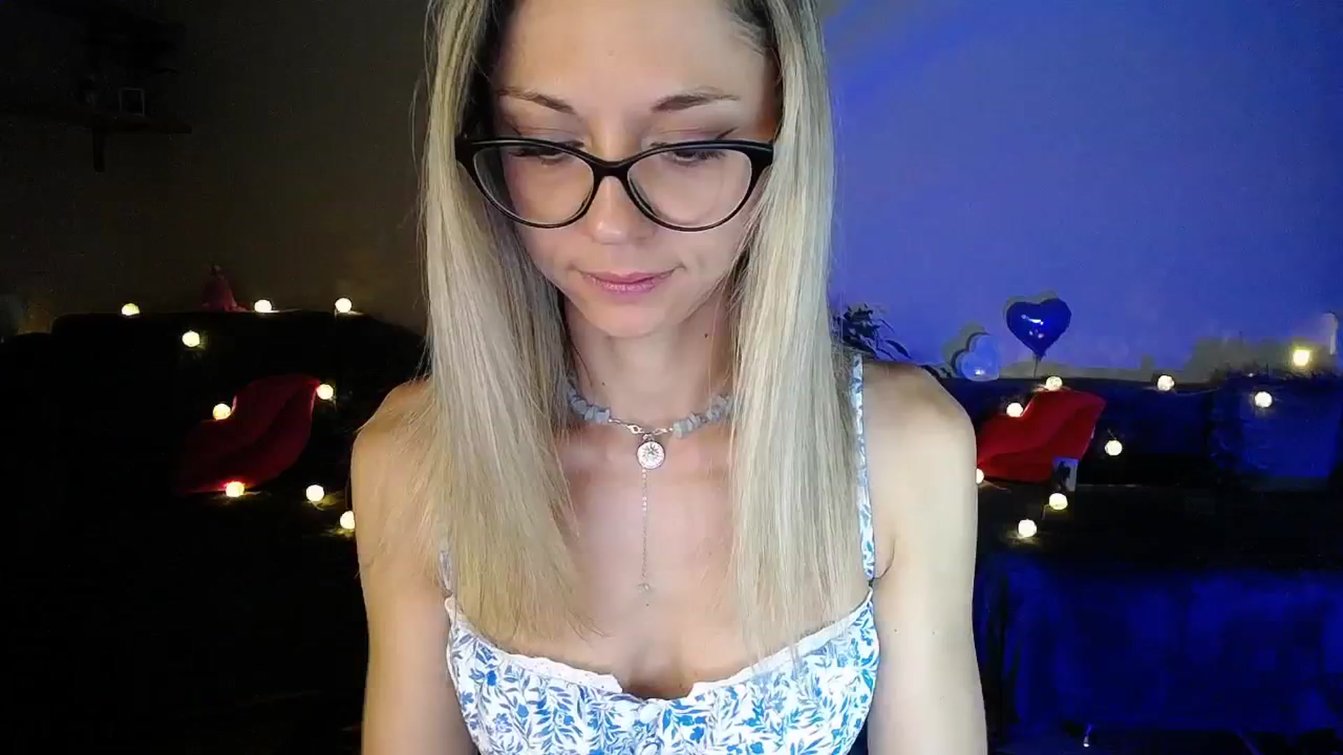 Gallery image thumbnail from Sunshine_alis's myfreecams stream on, 07/17/2025, 18:46 image 19 of 20