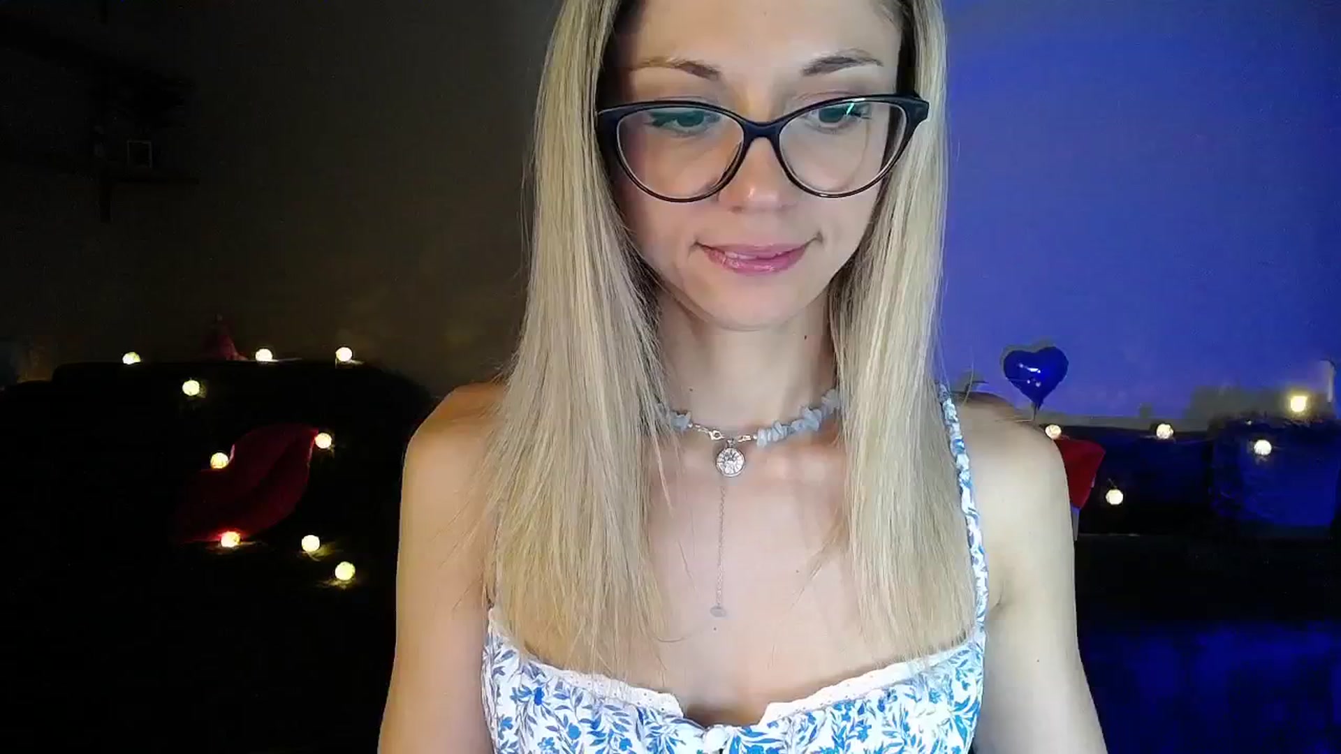 Gallery image thumbnail from Sunshine_alis's myfreecams stream on, 07/17/2025, 18:46 image 3 of 20