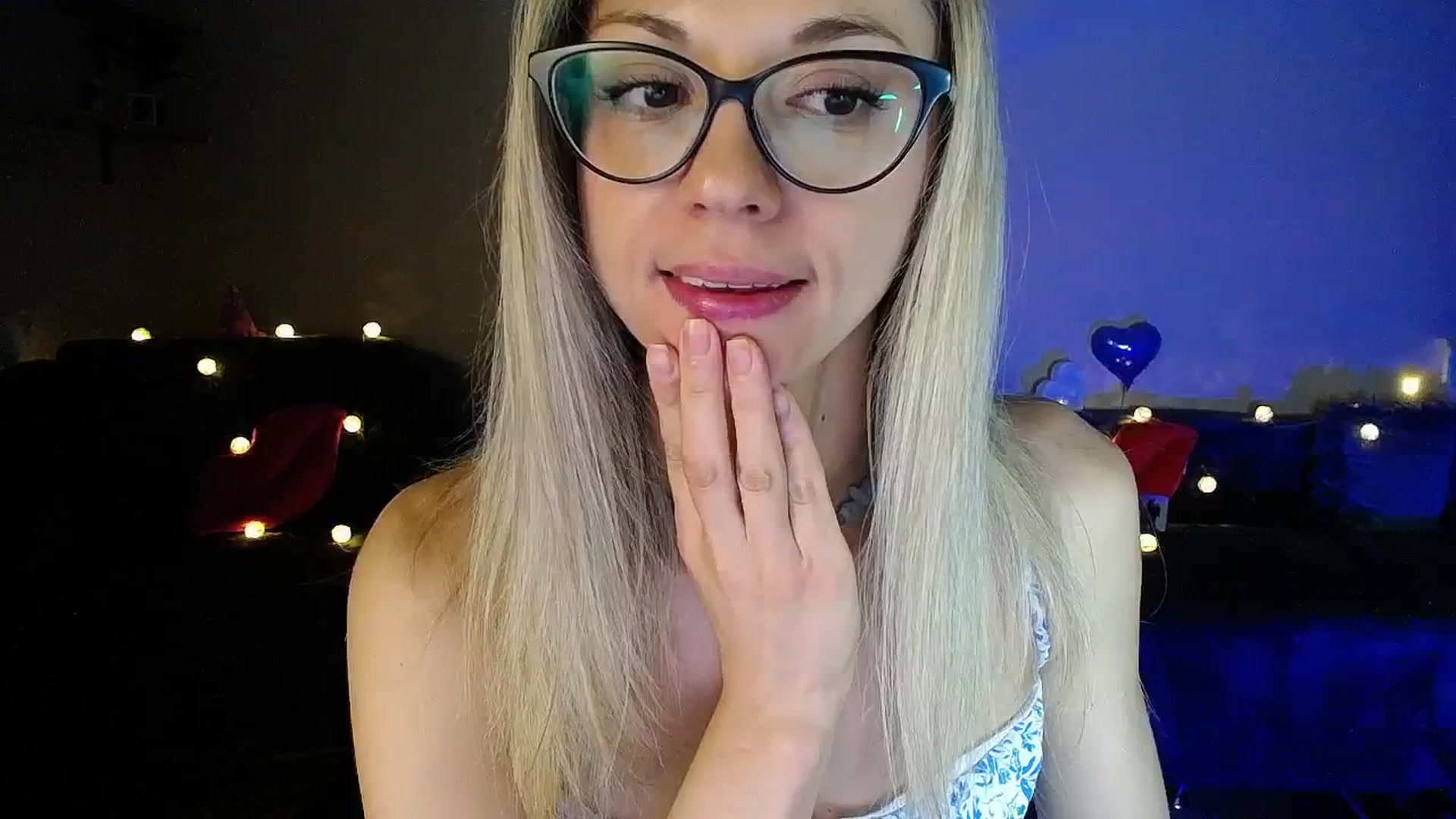 Gallery image thumbnail from Sunshine_alis's myfreecams stream on, 07/17/2025, 18:46 image 9 of 20
