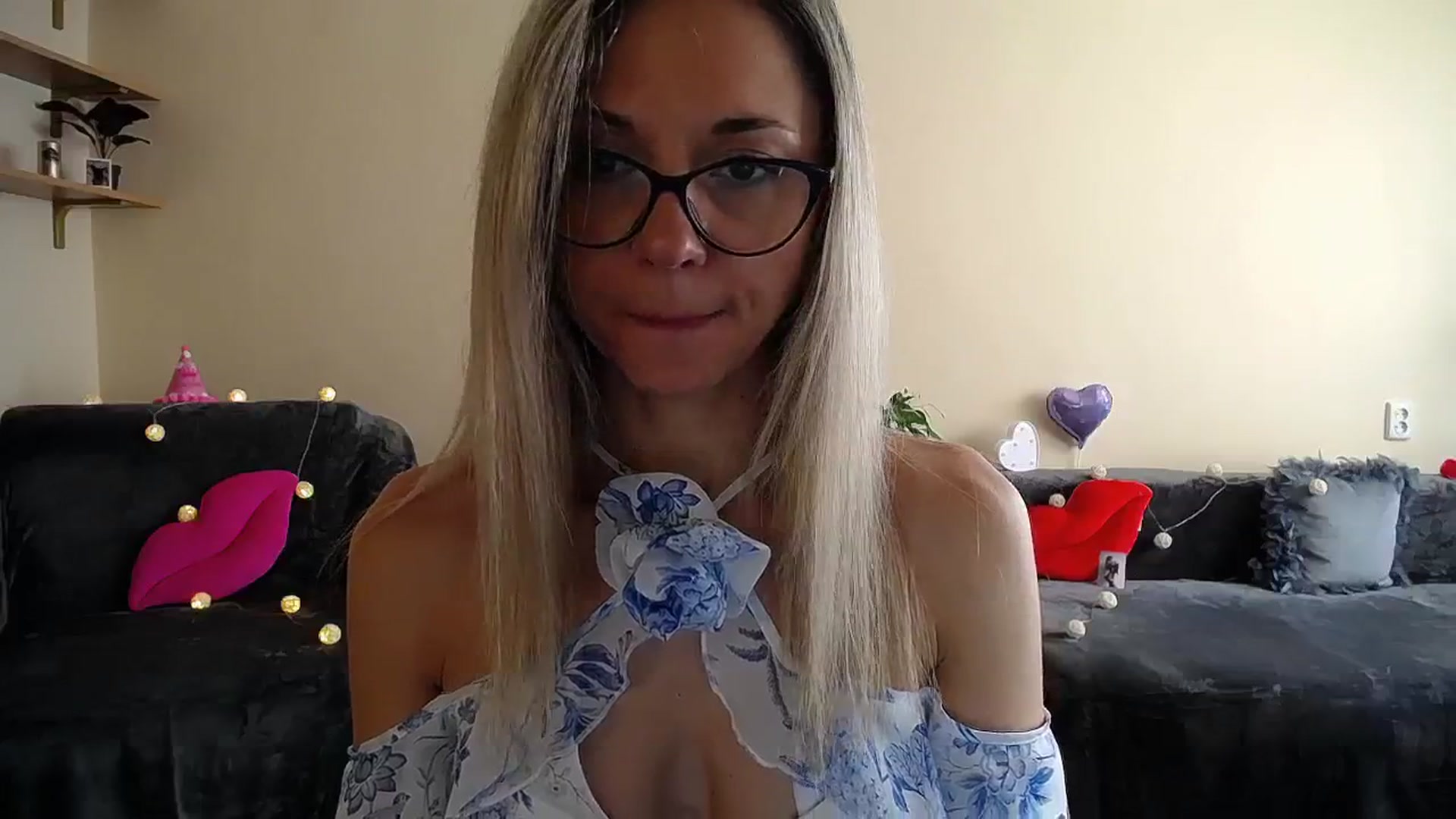 Gallery image thumbnail from Sunshine_alis's myfreecams stream on, 07/21/2025, 15:32 image 14 of 20