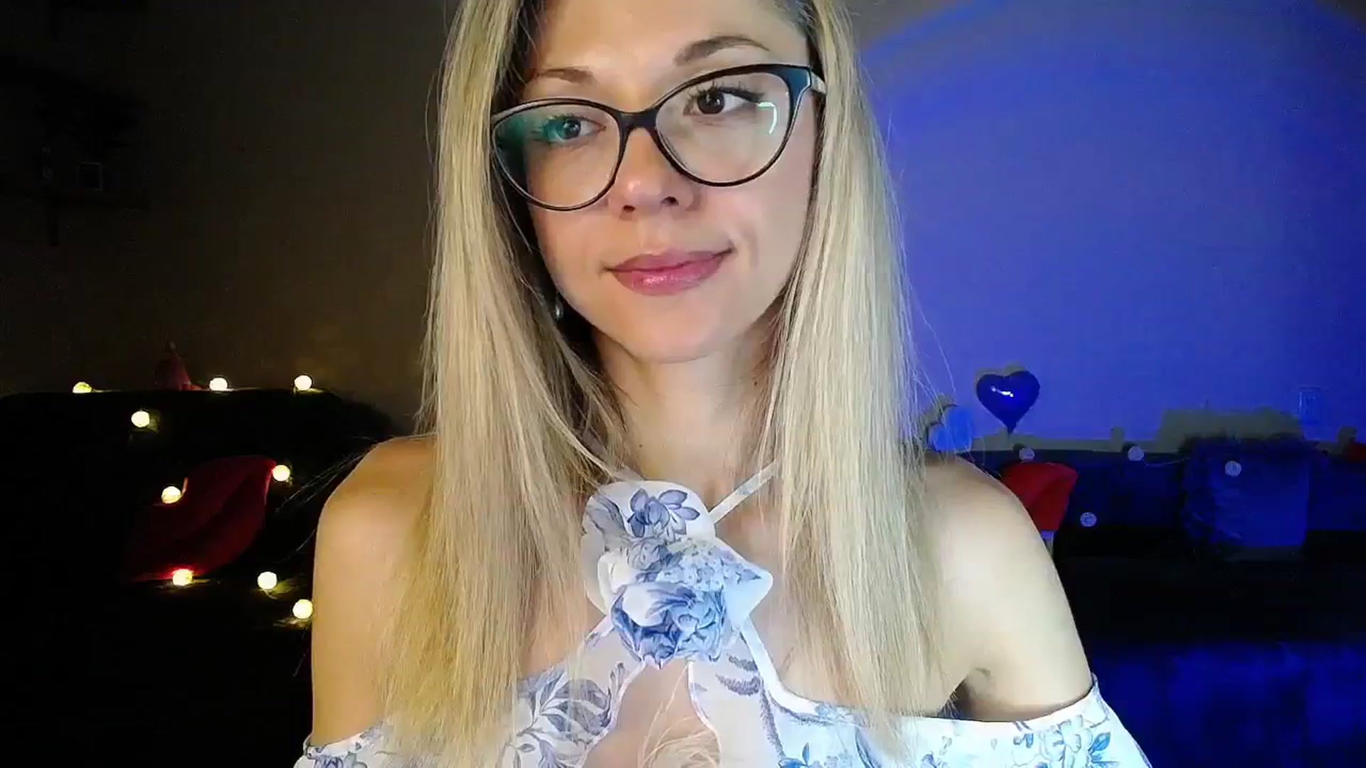 Gallery image thumbnail from Sunshine_alis's myfreecams stream on, 07/21/2025, 18:50 image 13 of 20