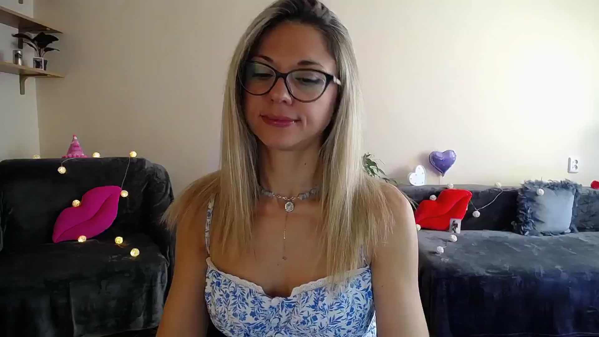 Gallery image thumbnail from Sunshine_alis's myfreecams stream on, 07/23/2025, 14:37 image 3 of 20