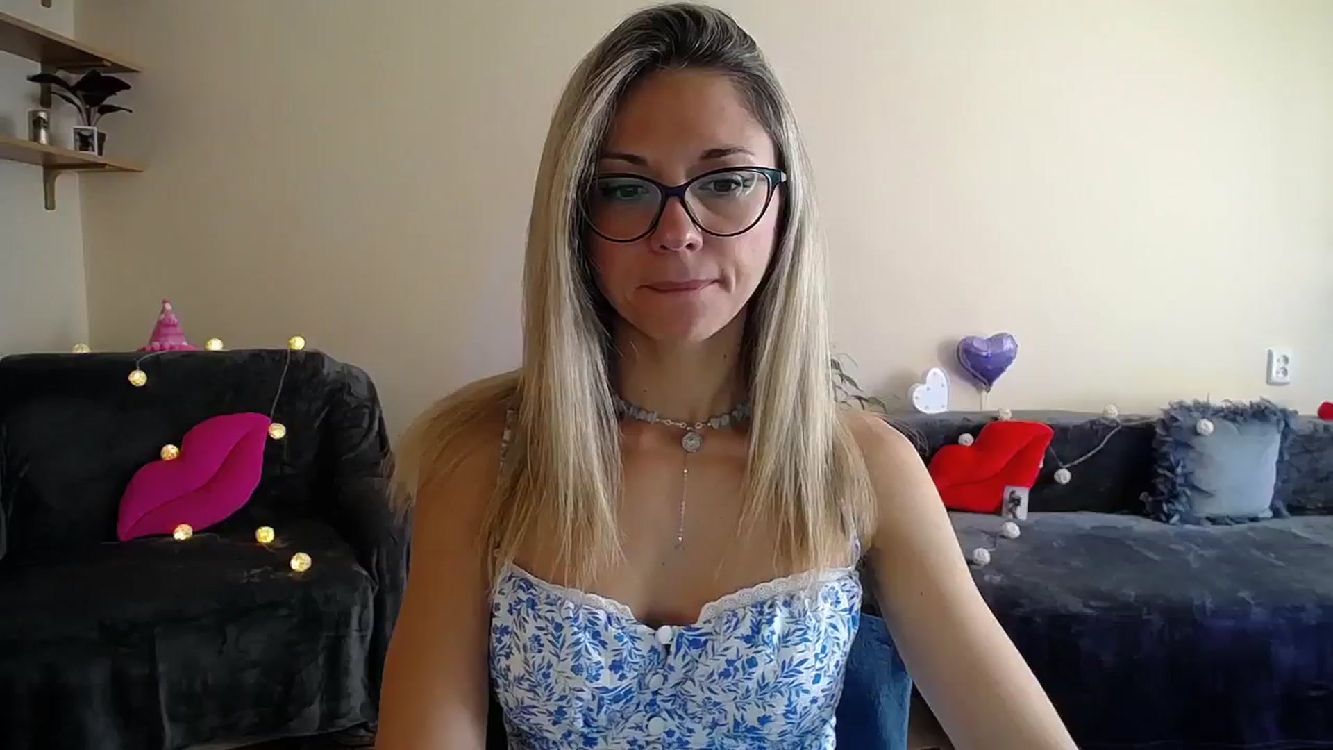 Gallery image thumbnail from Sunshine_alis's myfreecams stream on, 07/23/2025, 14:37 image 14 of 20