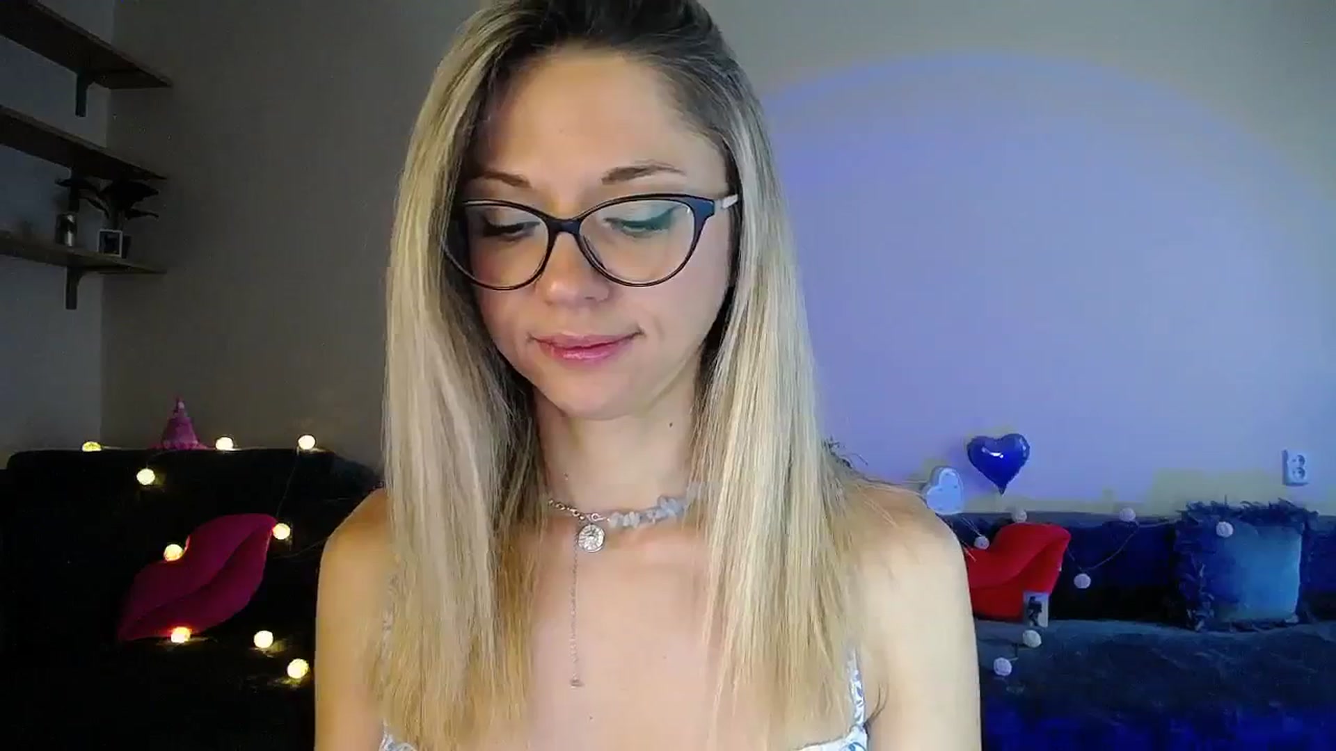 Gallery image thumbnail from Sunshine_alis's myfreecams stream on, 07/23/2025, 18:23 image 4 of 20