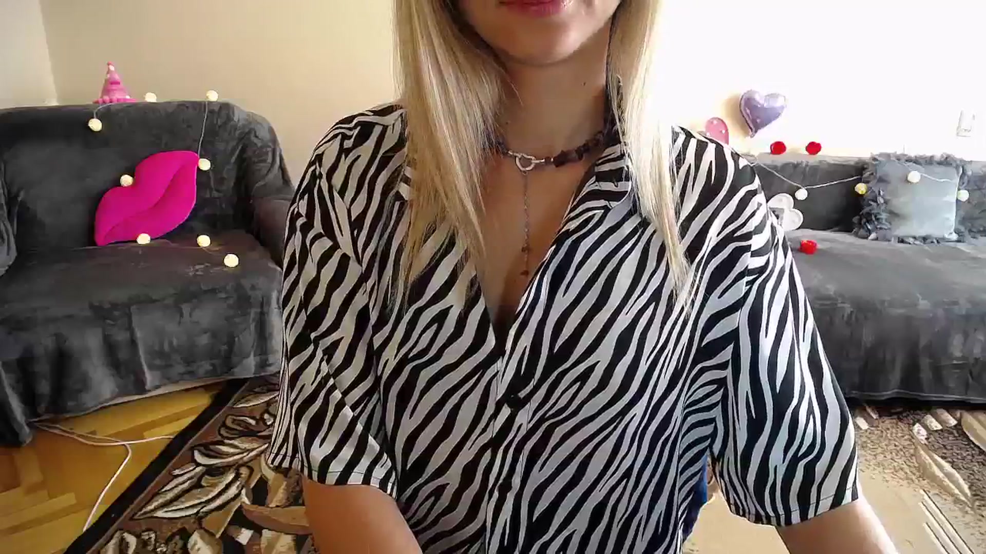 Gallery image thumbnail from Sunshine_alis's myfreecams stream on, 07/24/2025, 15:38 image 19 of 20