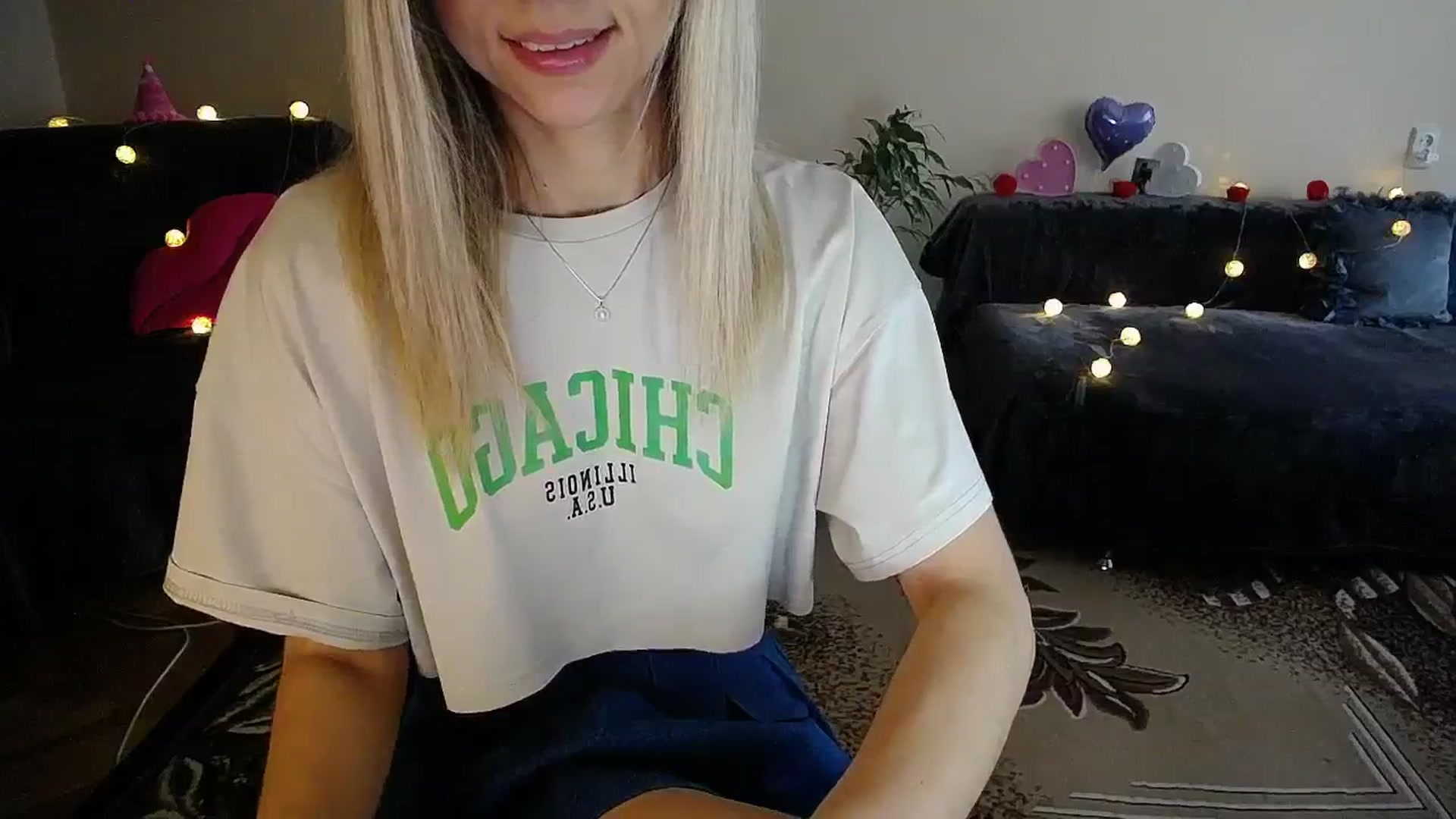 Gallery image thumbnail from Sunshine_alis's myfreecams stream on, 07/28/2025, 16:35 image 18 of 20