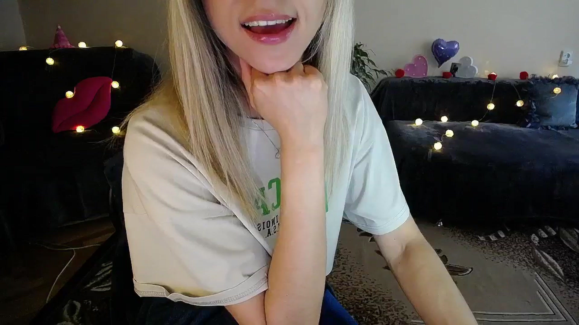 Gallery image thumbnail from Sunshine_alis's myfreecams stream on, 07/28/2025, 16:35 image 19 of 20