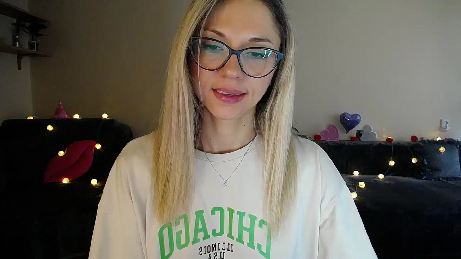 Gallery image thumbnail from Sunshine_alis's myfreecams stream on, 07/28/2025, 16:35 image 7 of 20