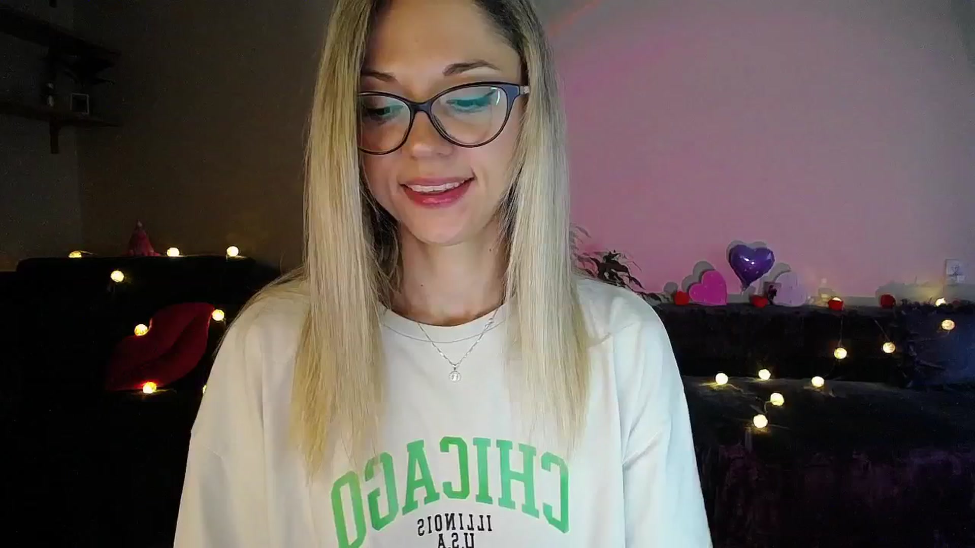 Gallery image thumbnail from Sunshine_alis's myfreecams stream on, 07/28/2025, 17:26 image 19 of 20