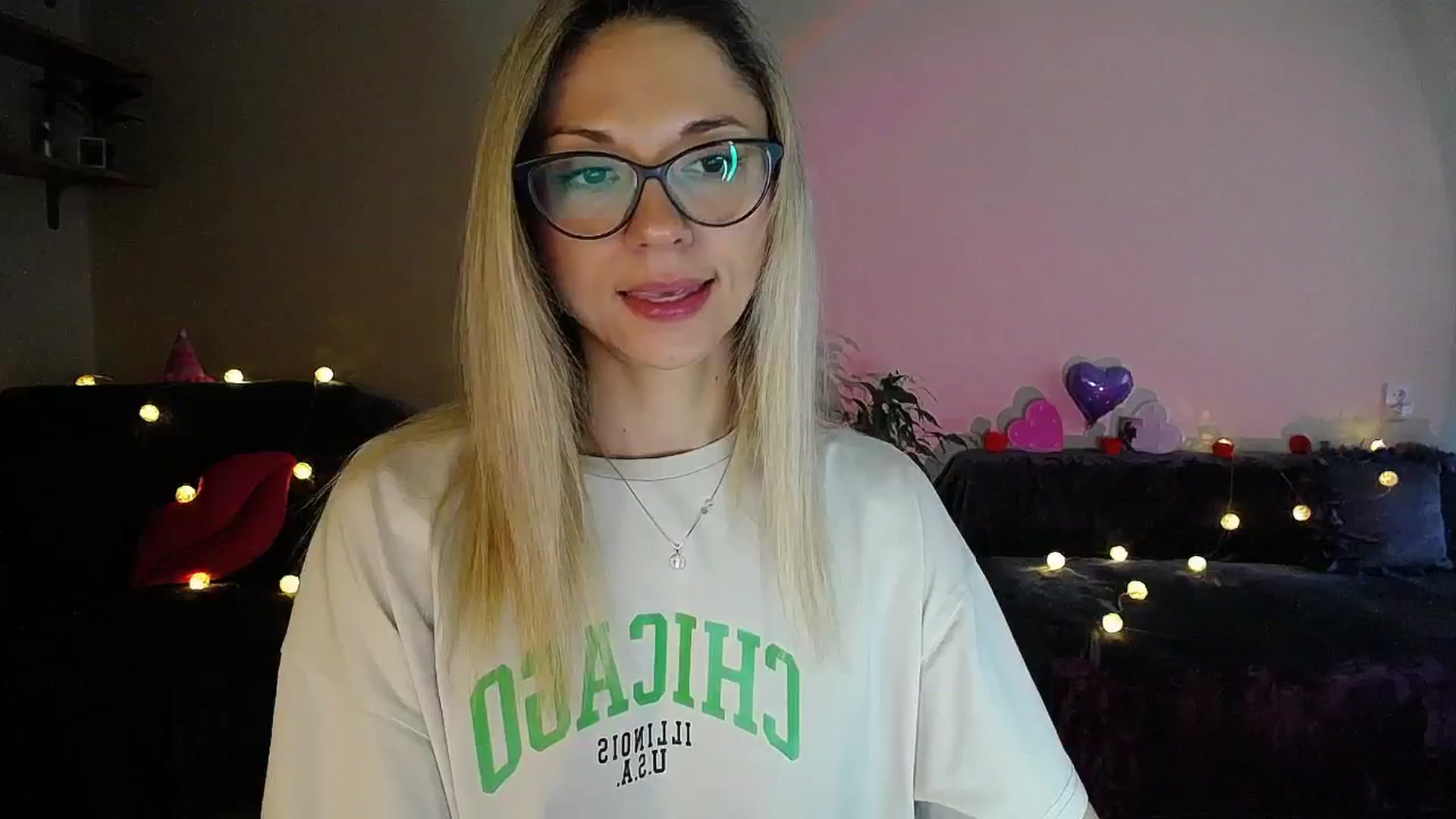 Gallery image thumbnail from Sunshine_alis's myfreecams stream on, 07/28/2025, 17:26 image 8 of 20