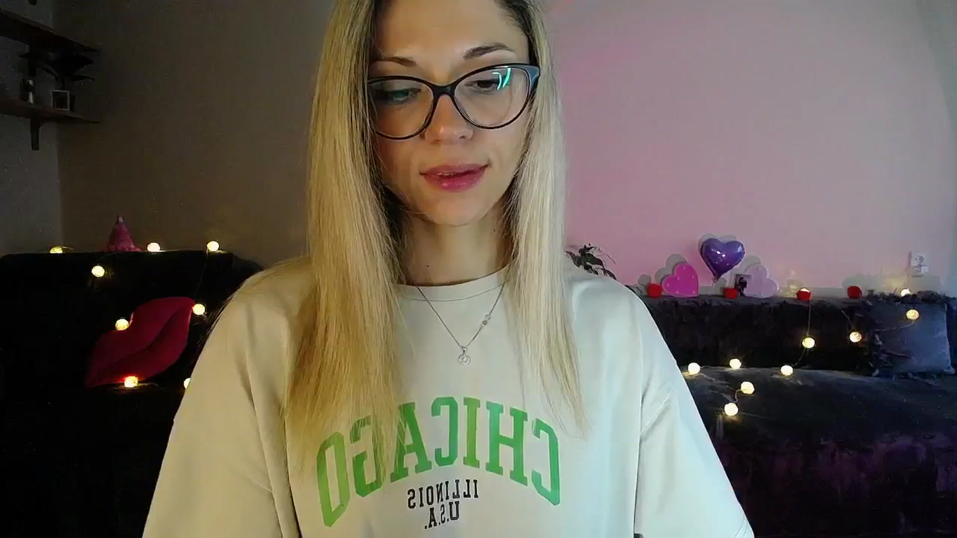 Gallery image thumbnail from Sunshine_alis's myfreecams stream on, 07/28/2025, 17:26 image 5 of 20