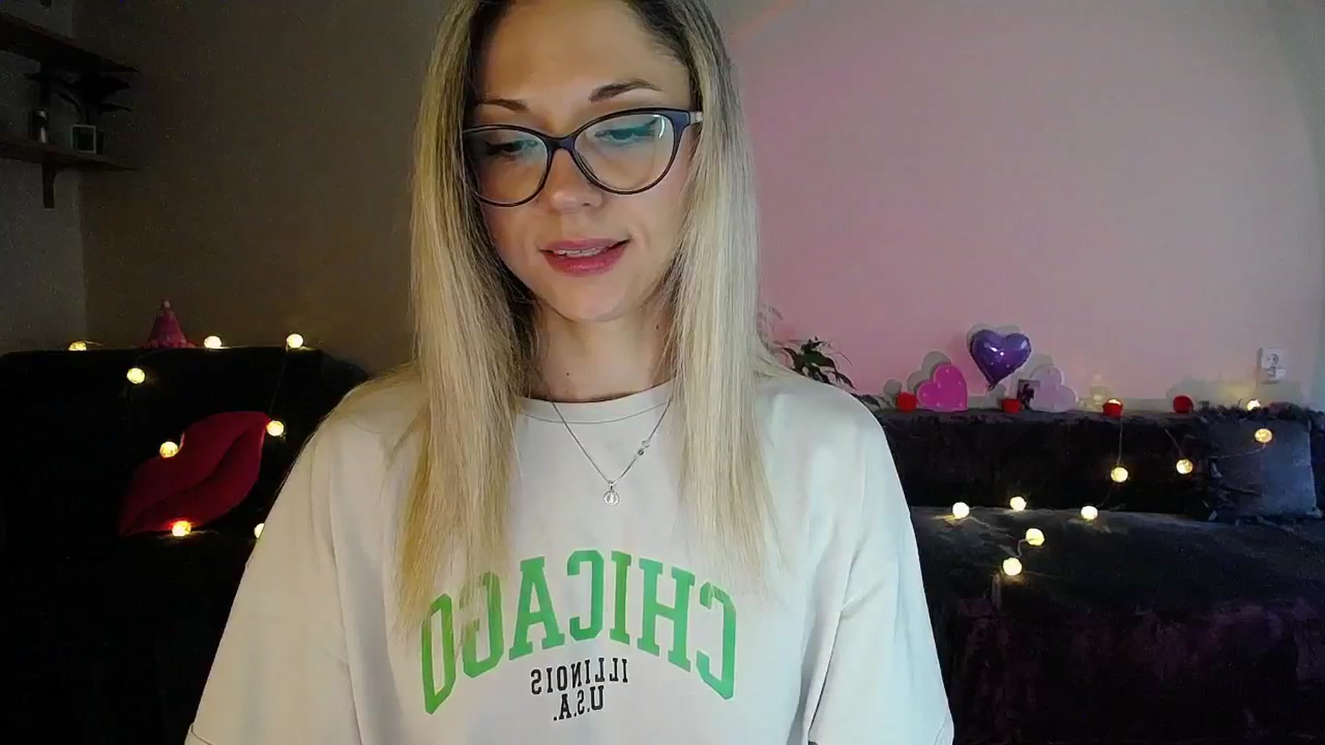 Gallery image thumbnail from Sunshine_alis's myfreecams stream on, 07/28/2025, 17:26 image 4 of 20
