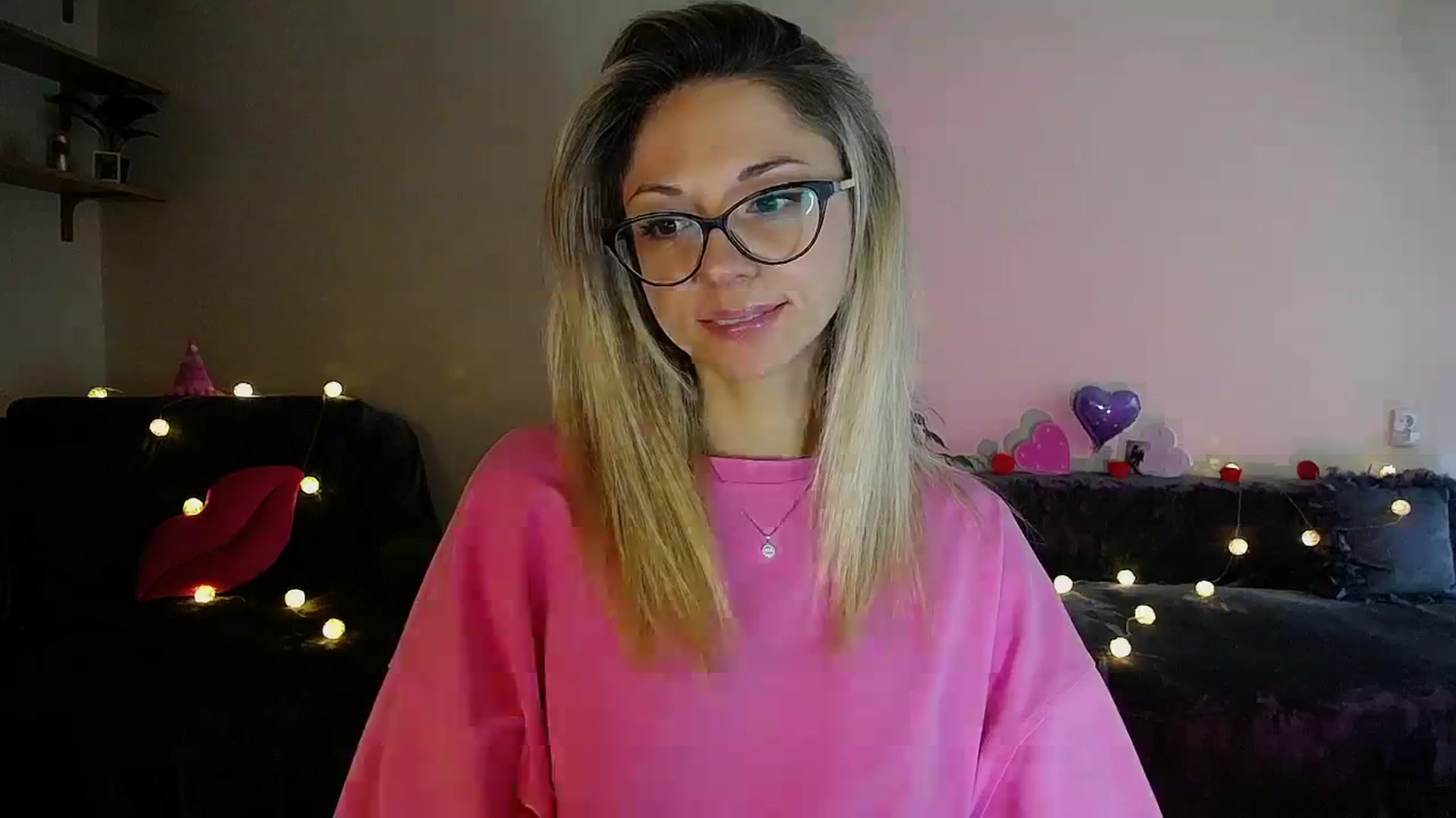 Gallery image thumbnail from Sunshine_alis's myfreecams stream on, 07/29/2025, 16:28 image 7 of 20