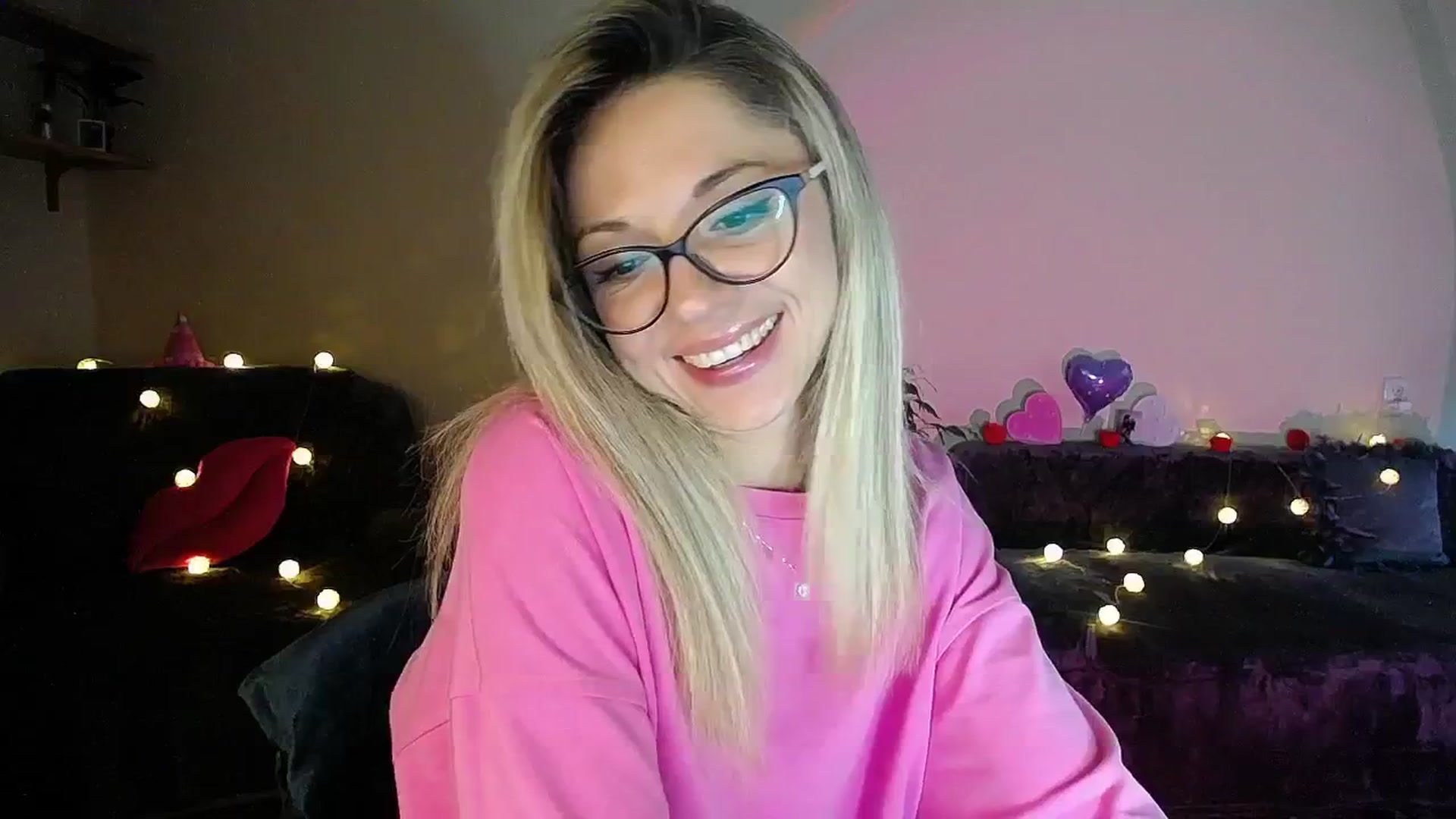 Gallery image thumbnail from Sunshine_alis's myfreecams stream on, 07/29/2025, 16:28 image 17 of 20