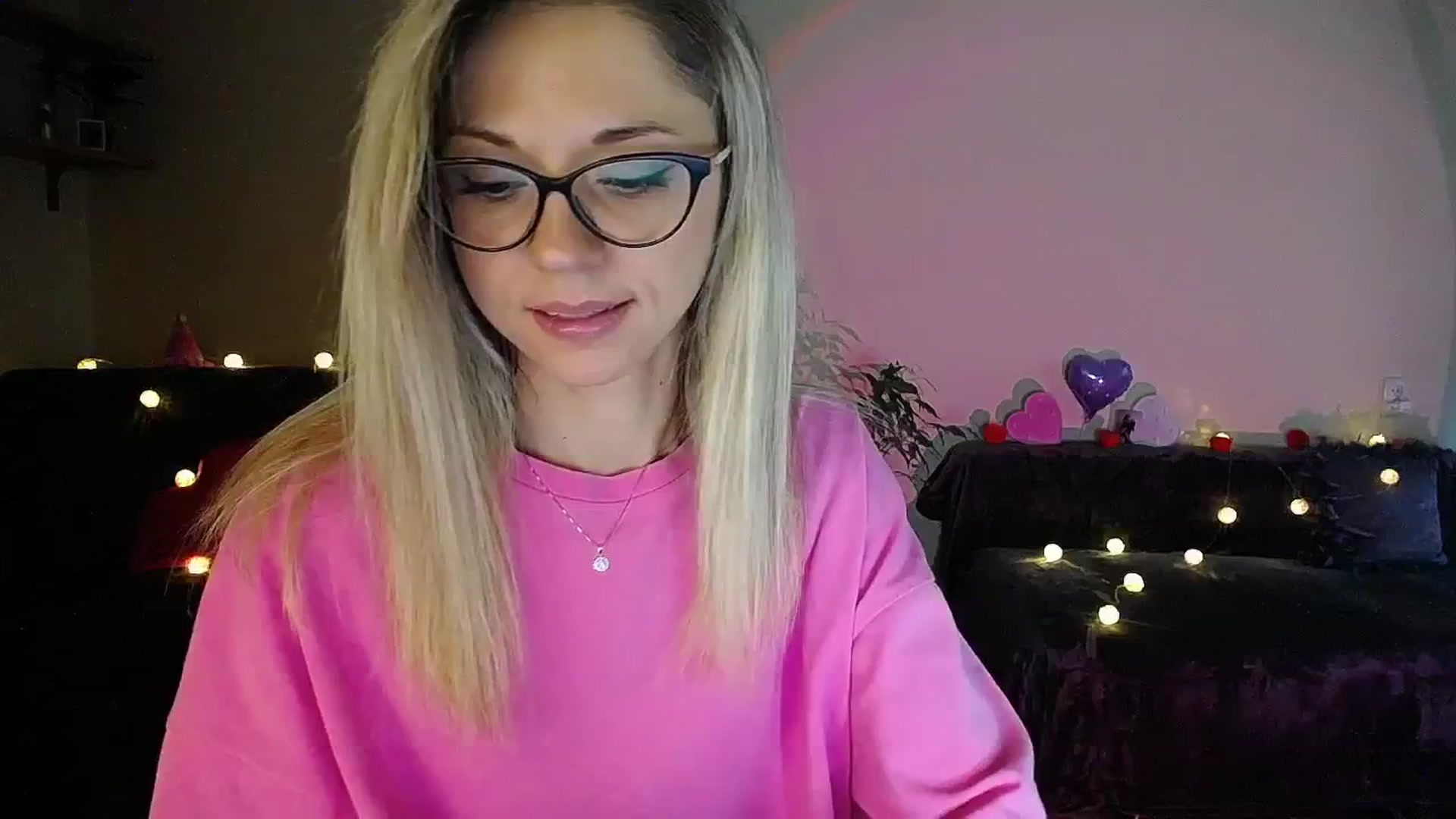Gallery image thumbnail from Sunshine_alis's myfreecams stream on, 07/29/2025, 16:28 image 13 of 20