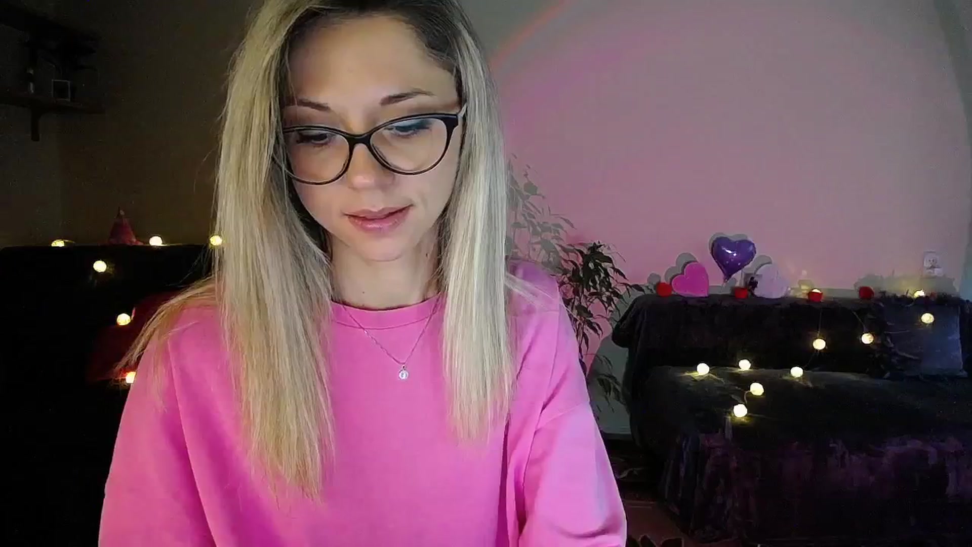 Gallery image thumbnail from Sunshine_alis's myfreecams stream on, 07/29/2025, 16:28 image 15 of 20