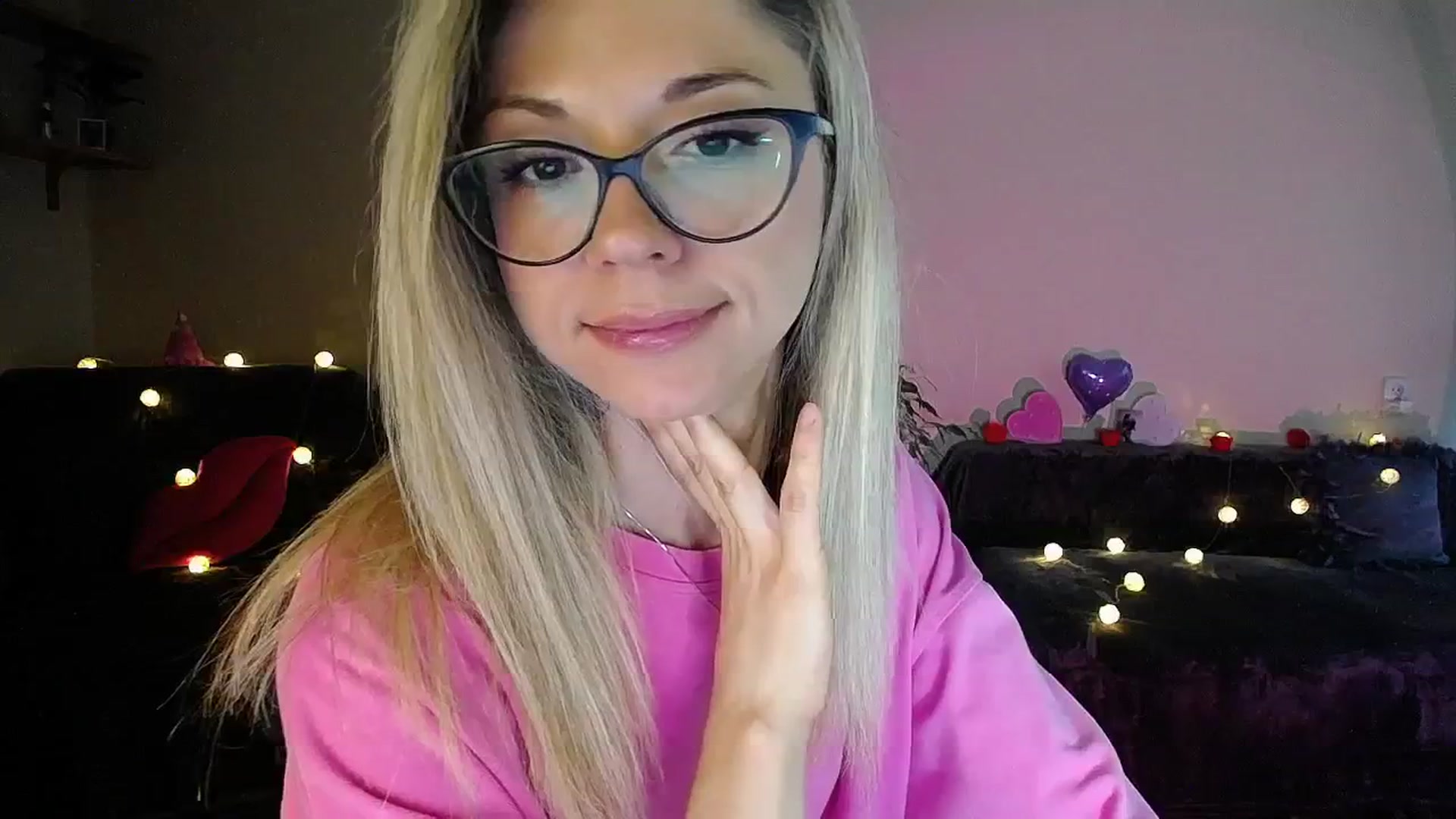 Gallery image thumbnail from Sunshine_alis's myfreecams stream on, 07/29/2025, 16:28 image 12 of 20