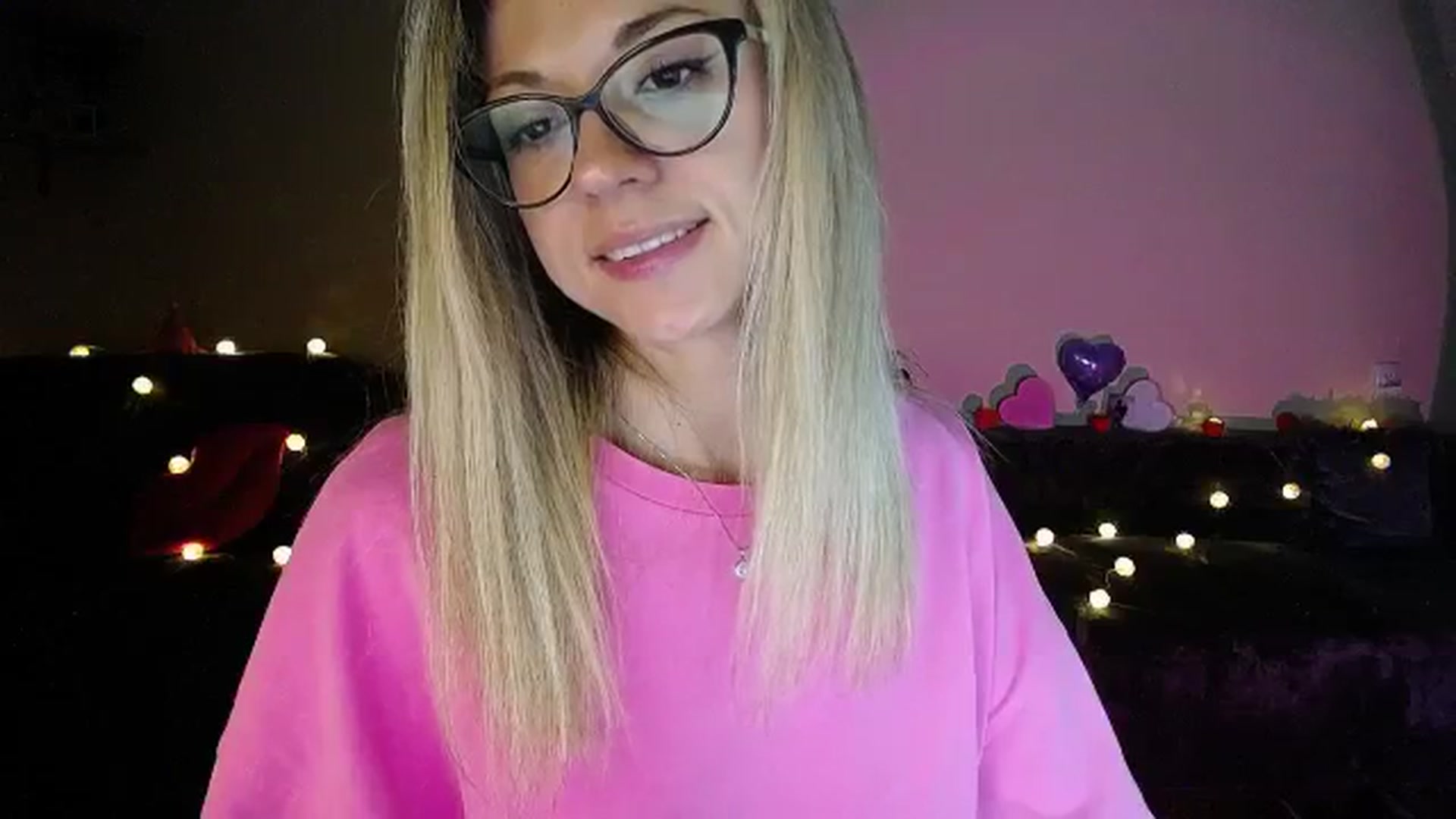 Gallery image thumbnail from Sunshine_alis's myfreecams stream on, 07/29/2025, 18:22 image 20 of 20